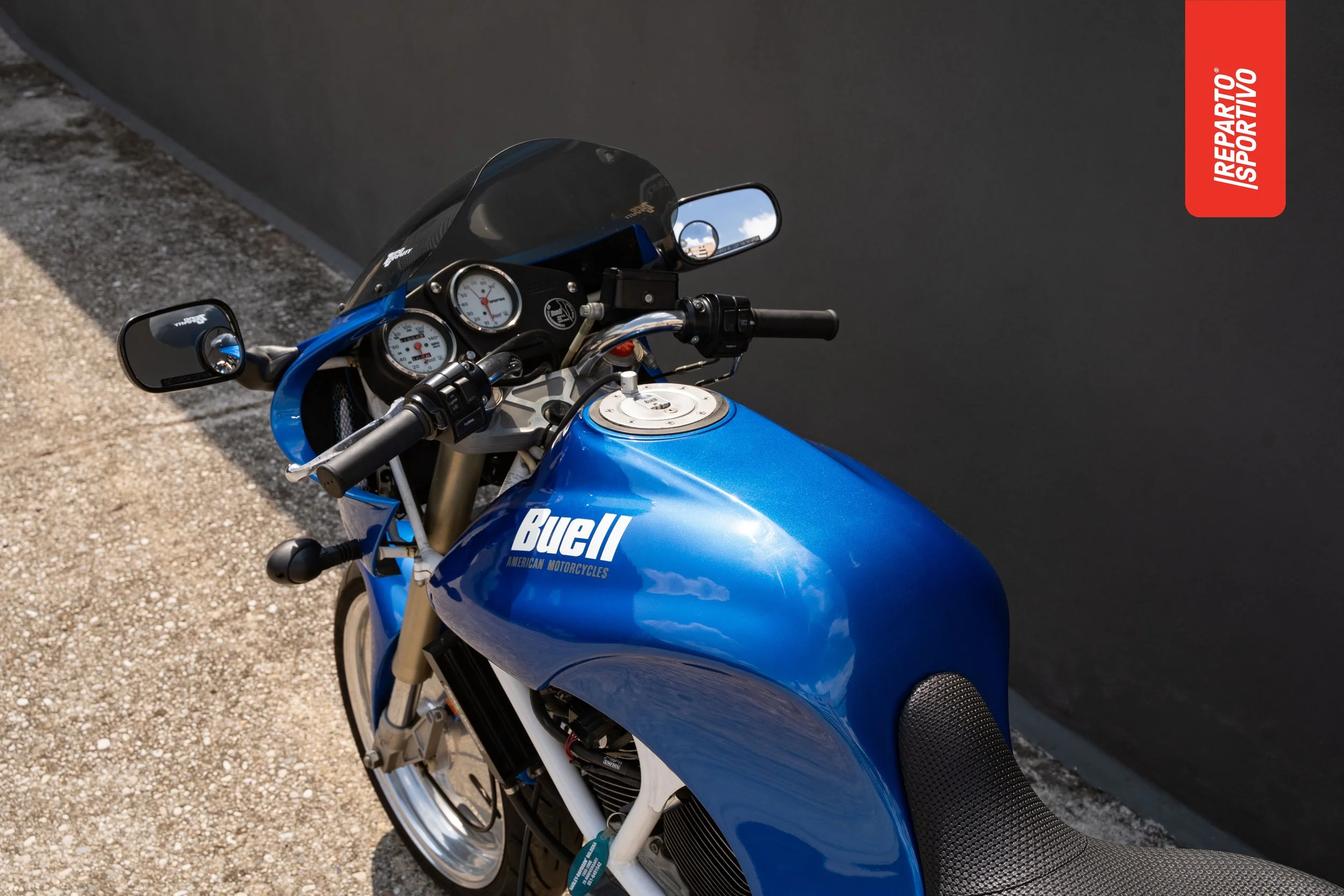 BUELL_S2_06.jpg