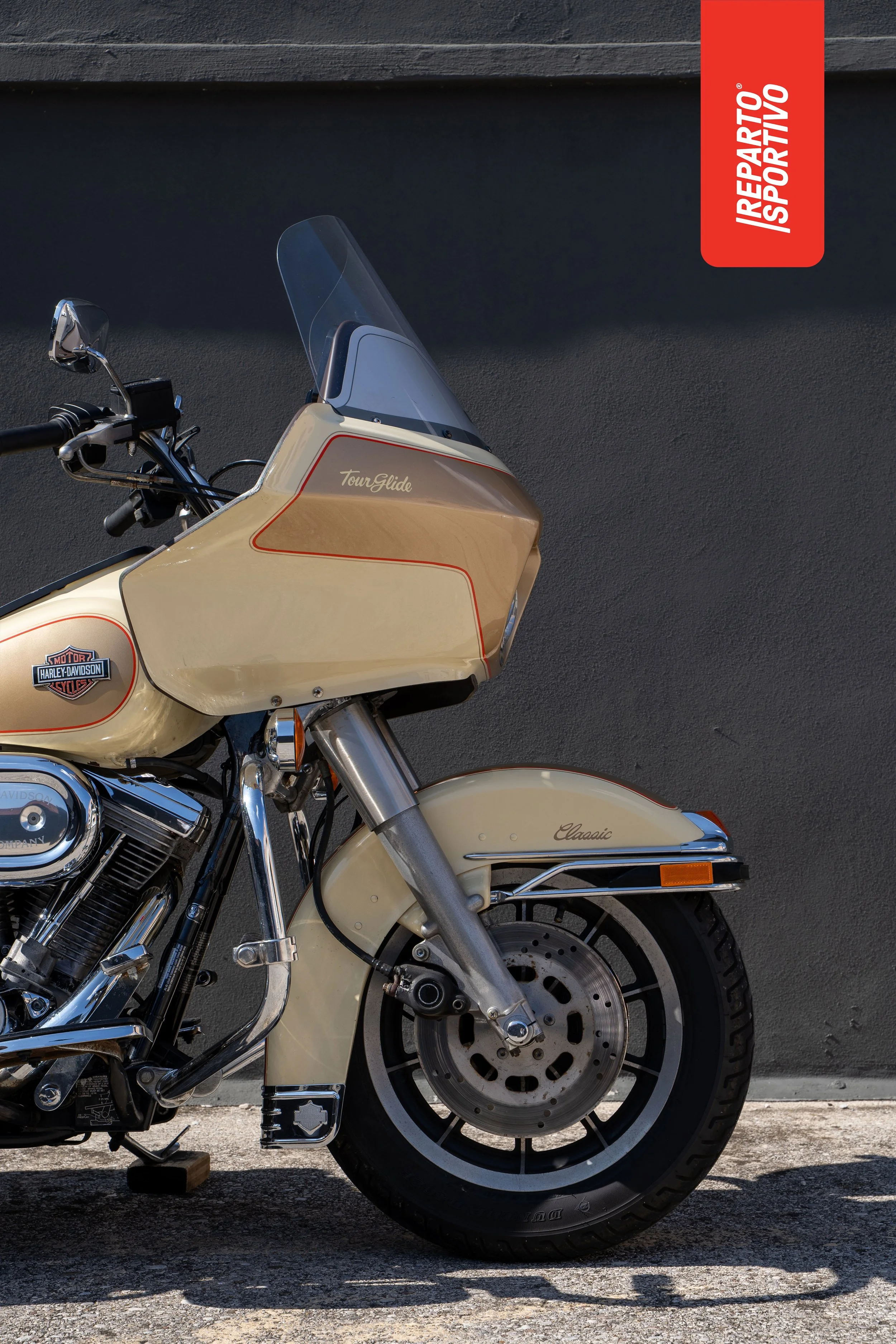 TOUR_GLIDE_04.jpg