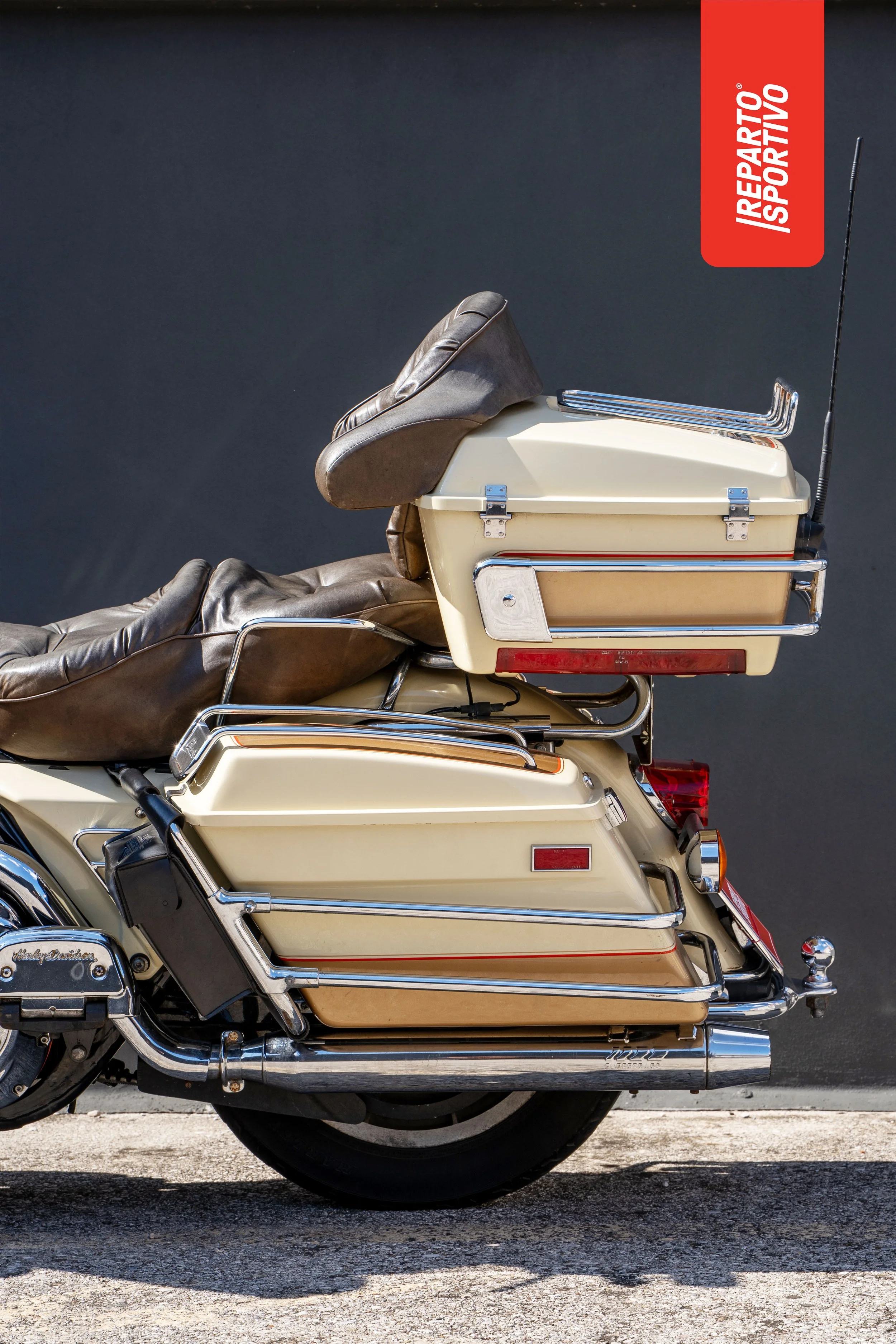 TOUR_GLIDE_19.jpg
