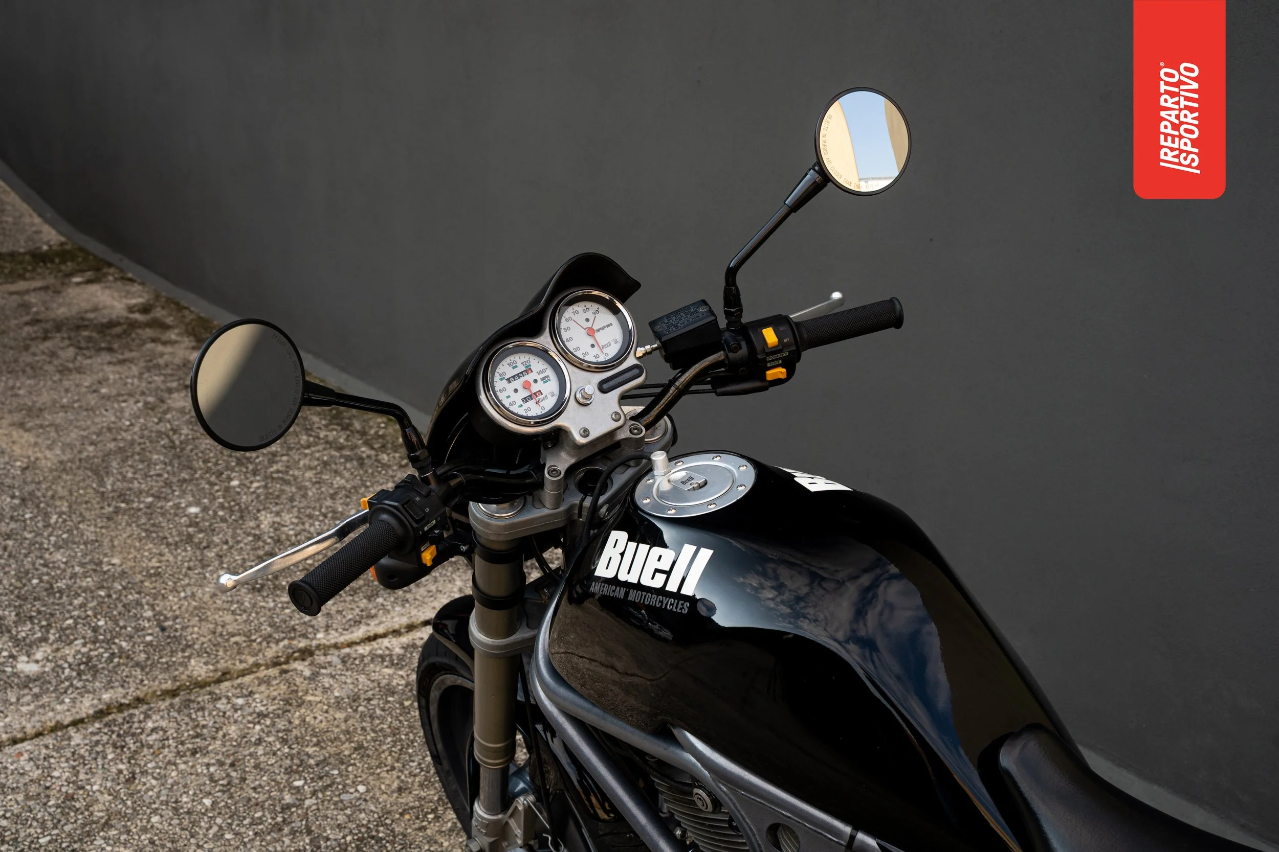 BUELL_03.jpg
