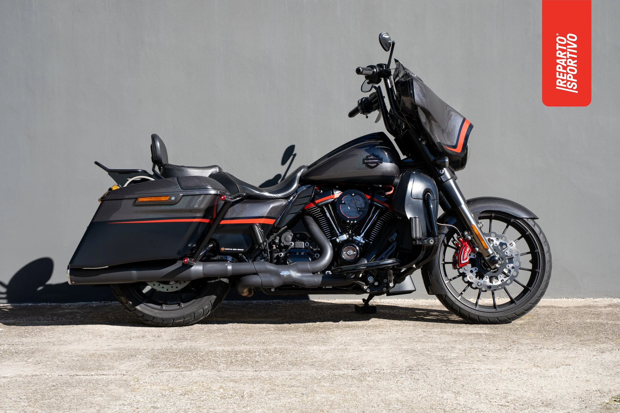 Harley-Davidson FLHXSE Street Glide C.V.O. - 2017 
