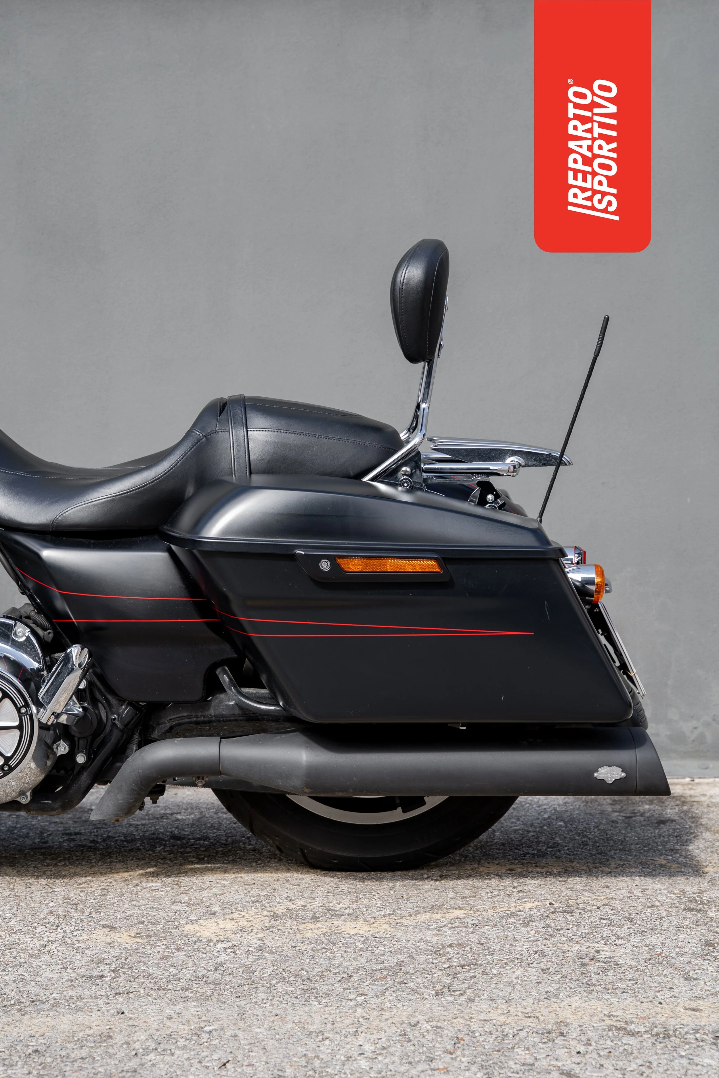 ROAD_GLIDE_14.jpg
