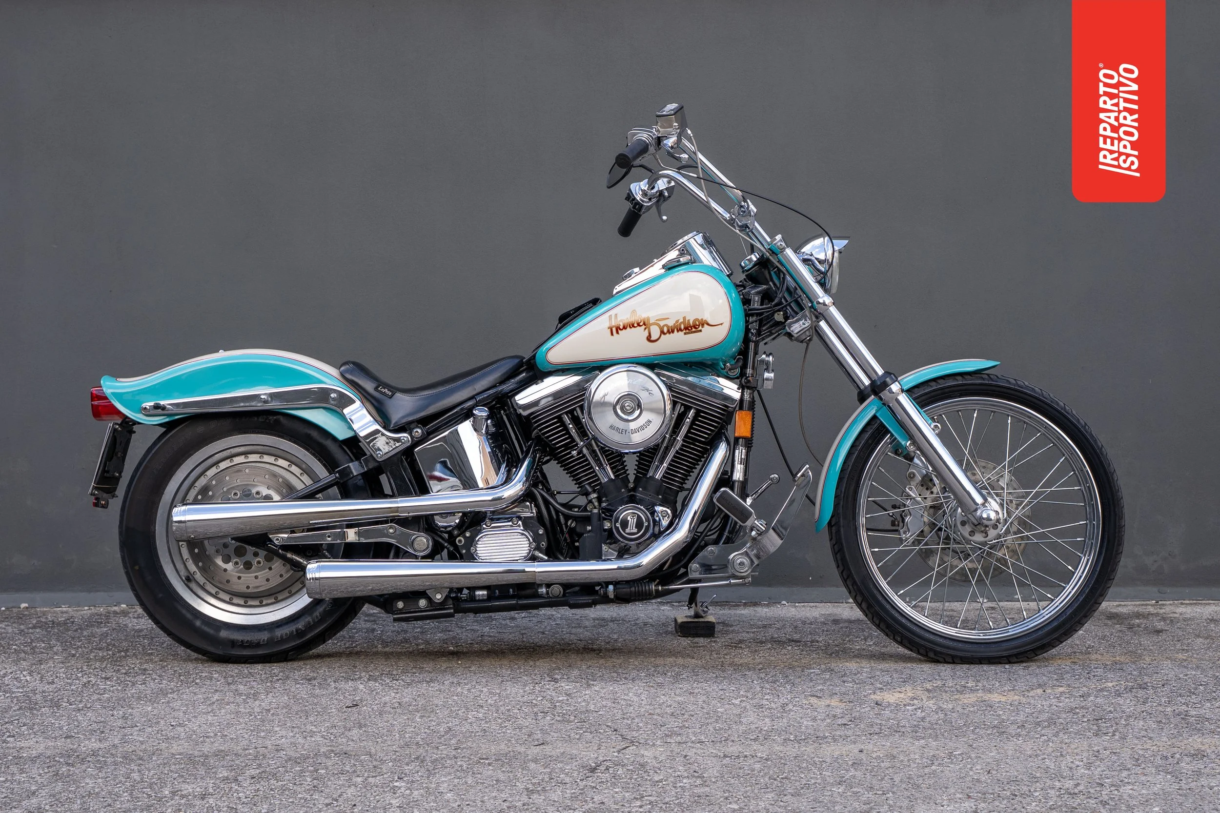 Harley-Davidson FXSTC Softail Custom - 1993 