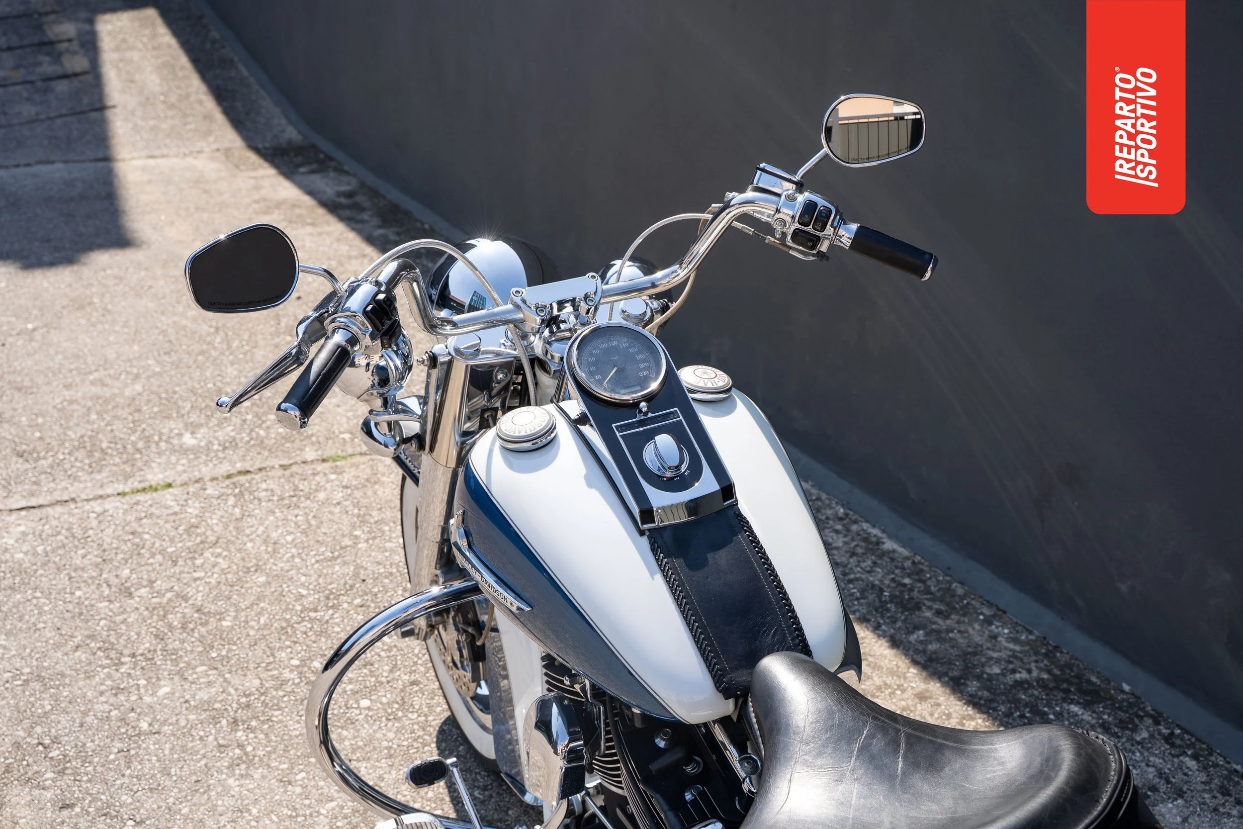SOFTAIL_05.jpg