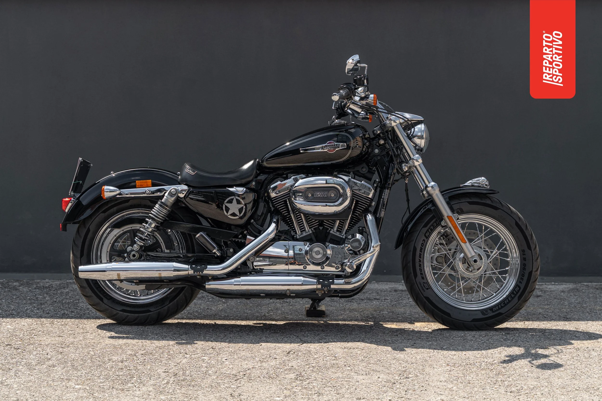 SPORTSTER_01.jpg