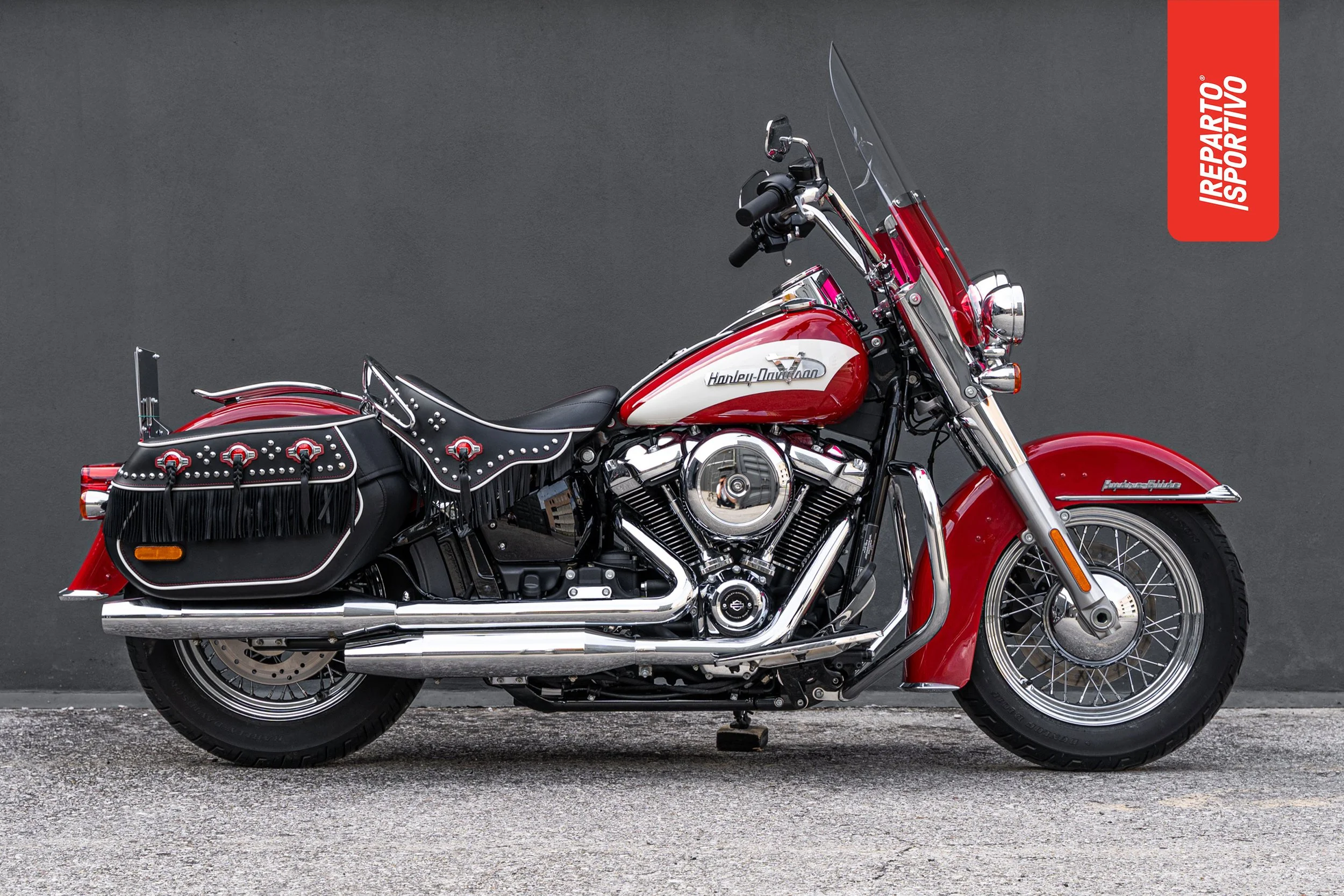 Harley-Davidson FLI Hydra Glide Revival - 2024 