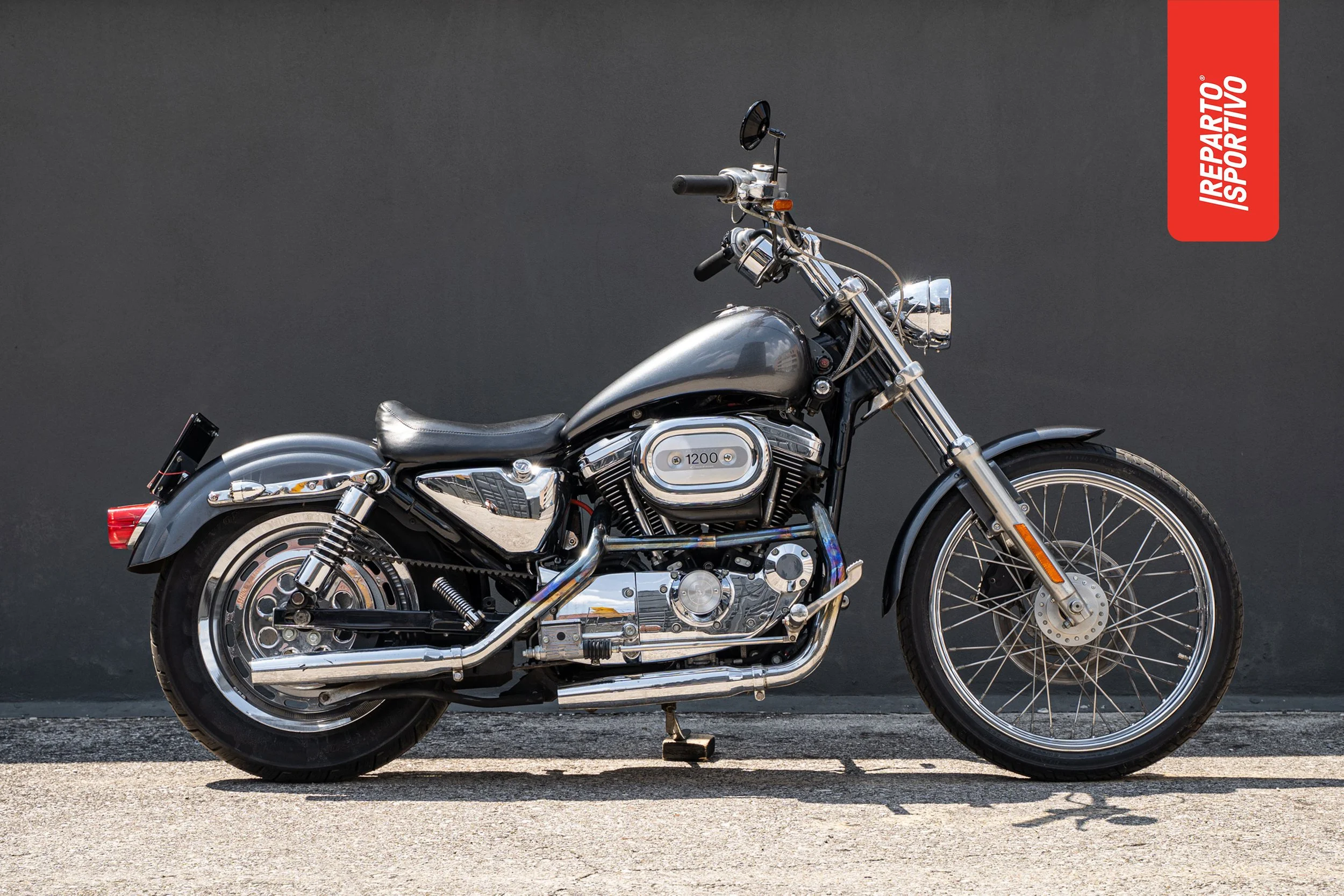SPORTSTER_01.jpg