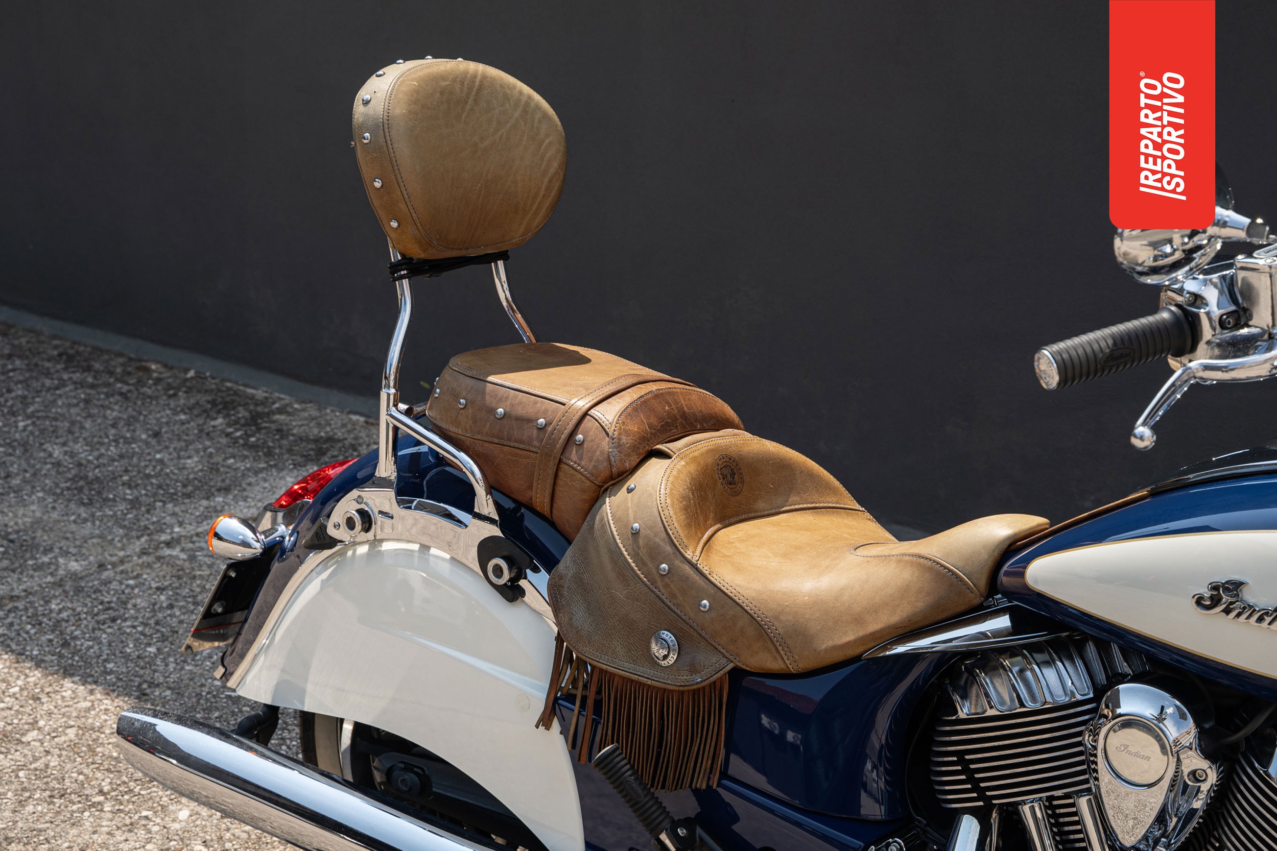 INDIAN_VINTAGE_10.jpg