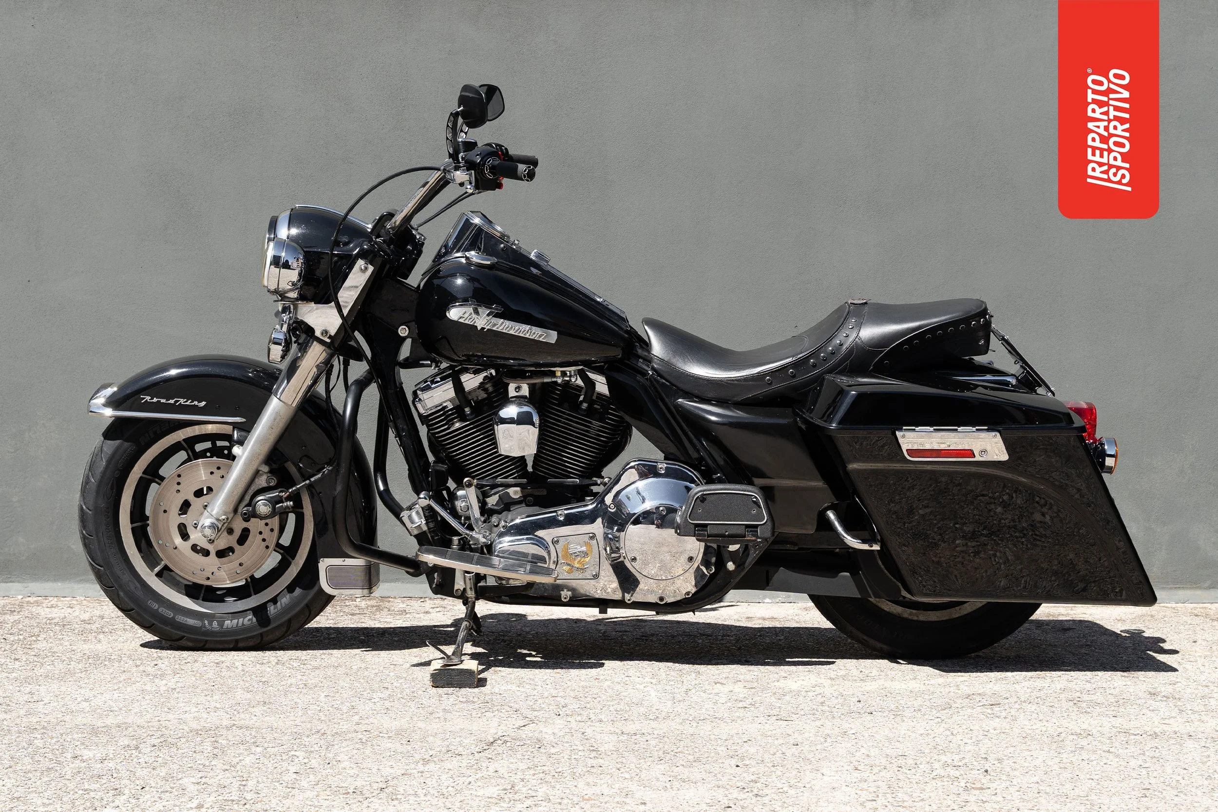 ROAD_KING_08.jpg