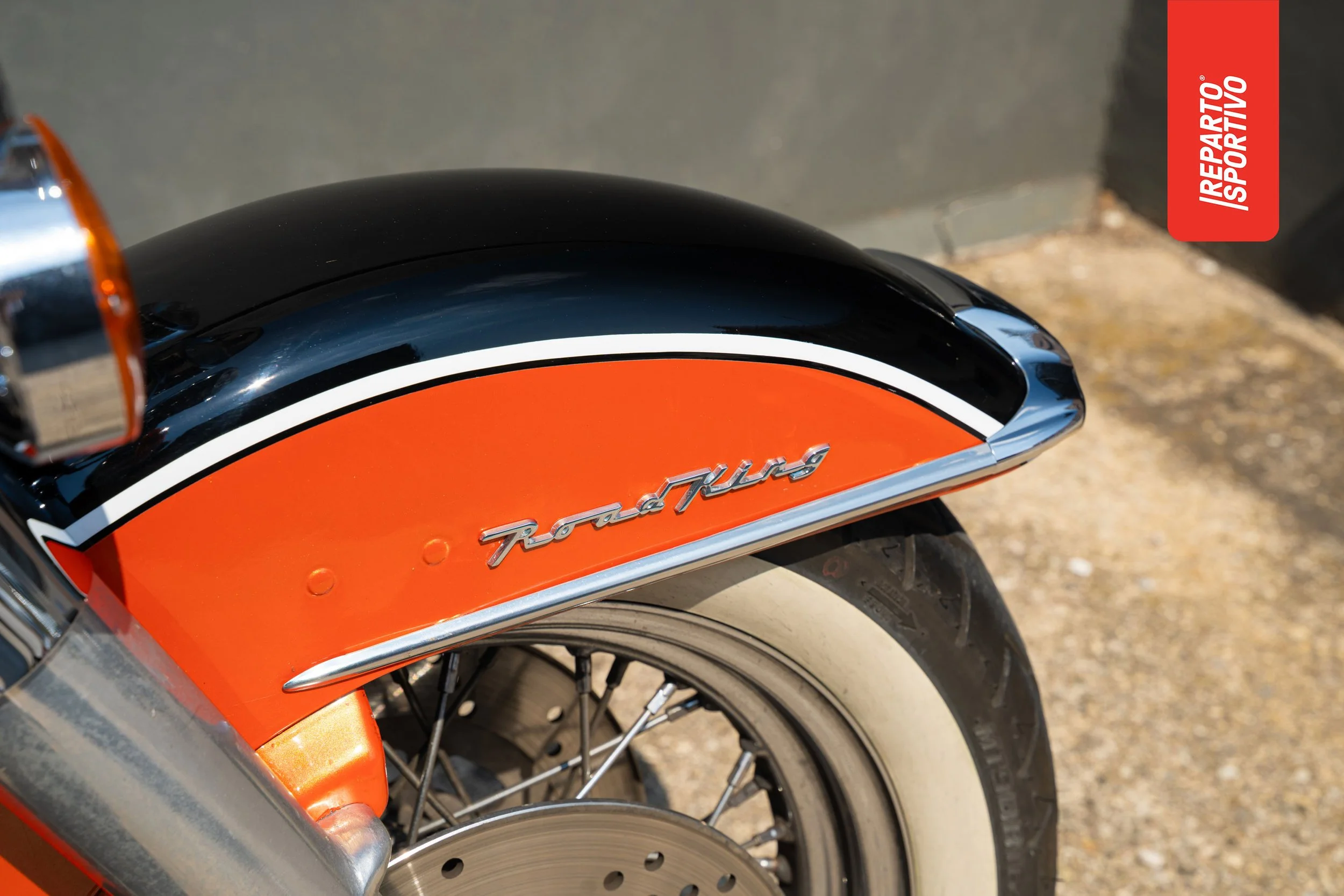 ROAD_KING_09.jpg