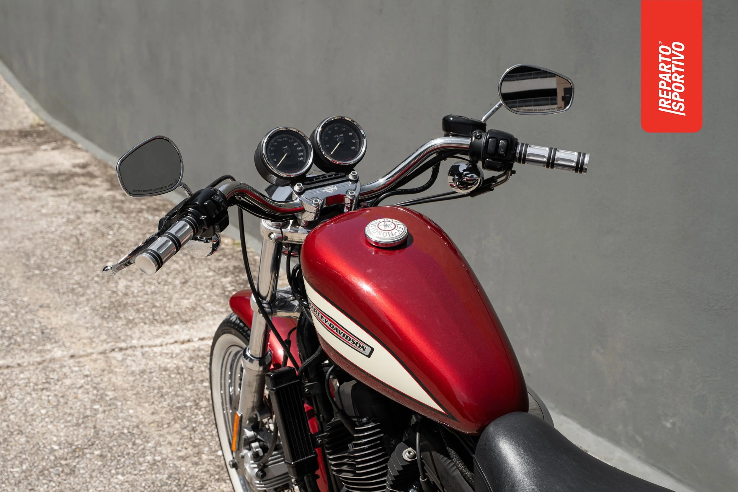 SPORTSTER_06.jpg