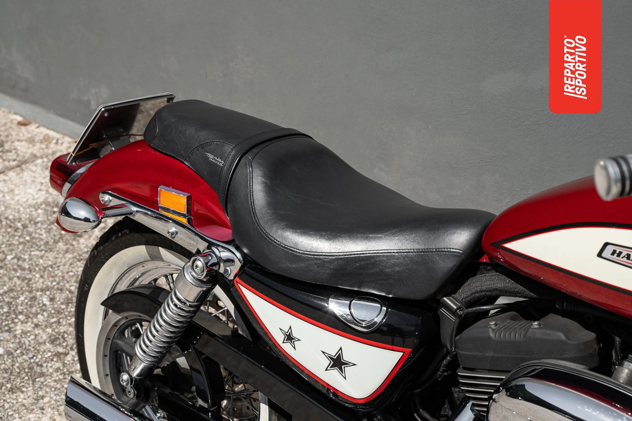 SPORTSTER_08.jpg