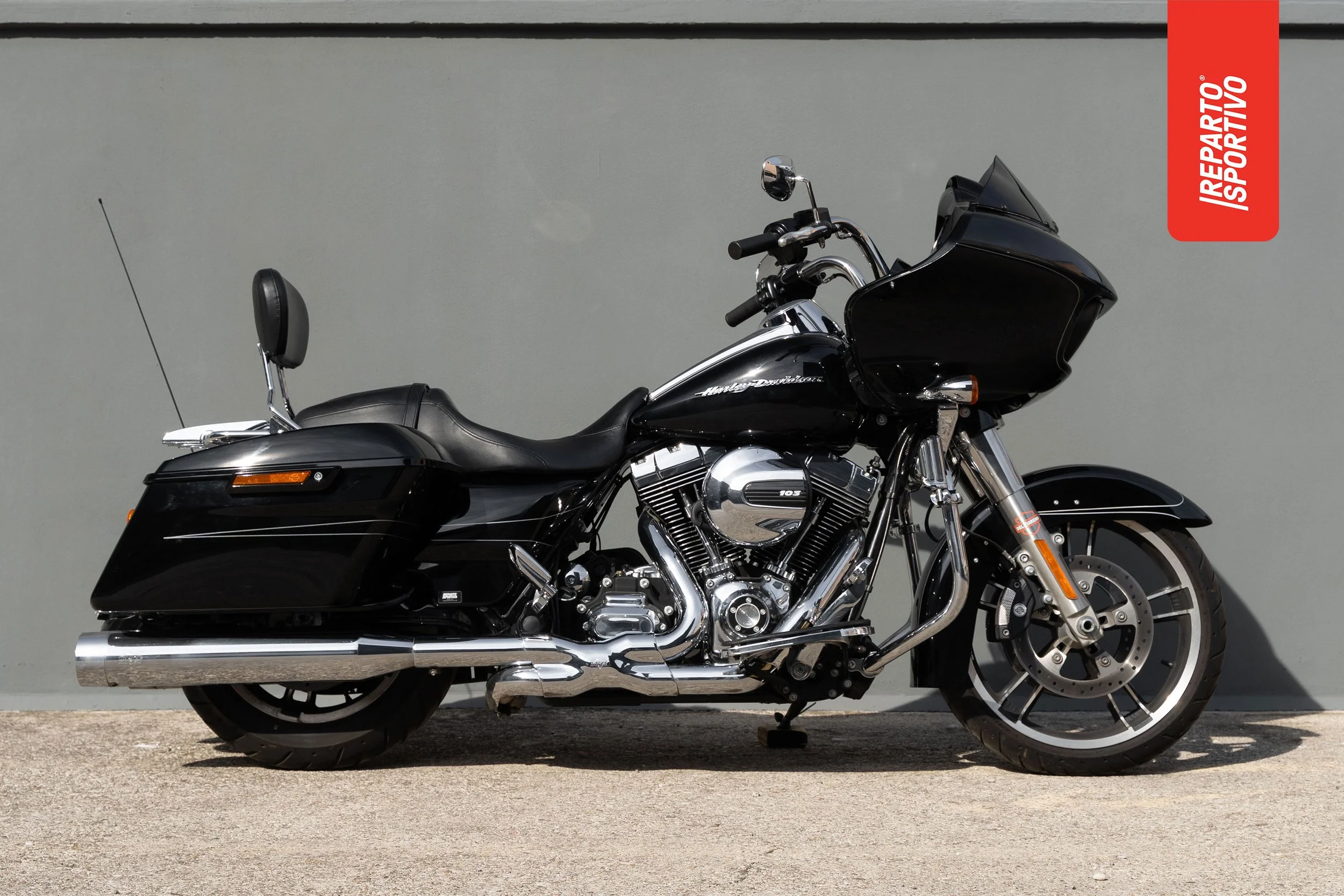 Harley-Davidson FLTRXS Road Glide Special - 2016 