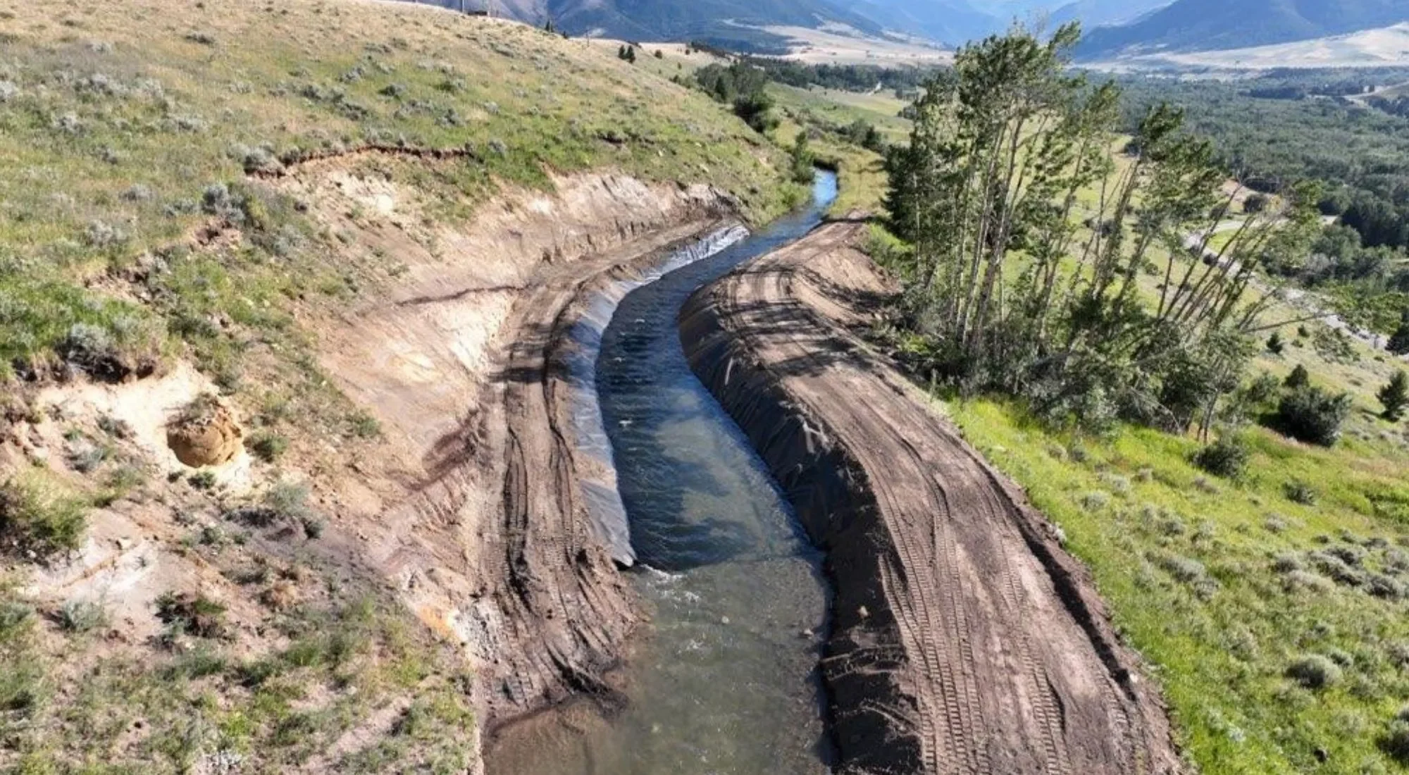 geosynthetics installation + La Grande