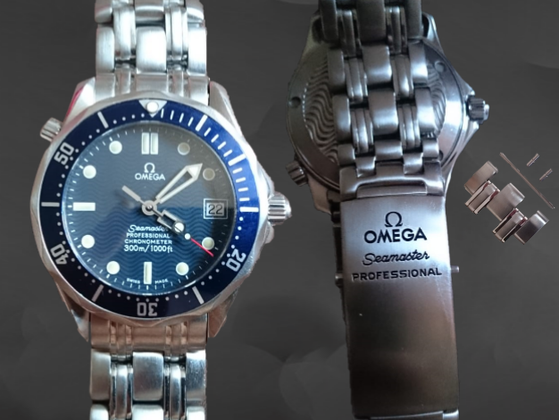 Omega Seamaster  for a new link, clean and customisation. Sent from Edinburgh, Scotland. 