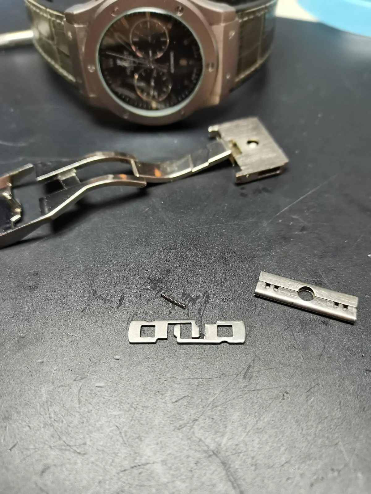 Watch_clasp_repair.jpeg
