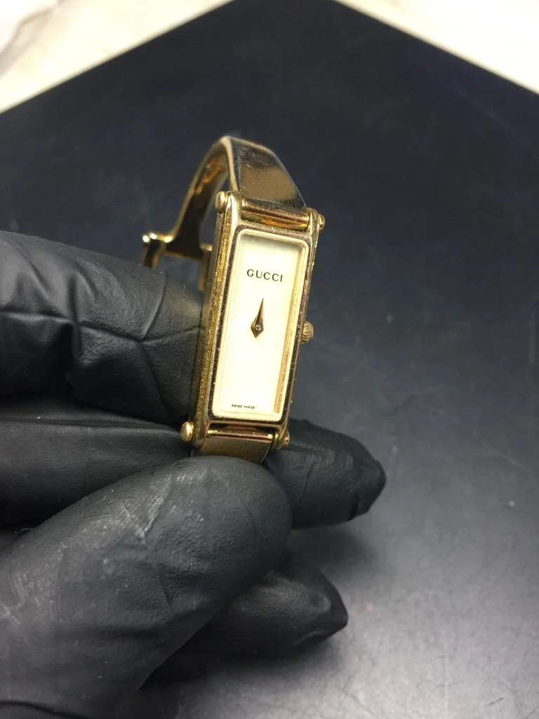 Gucci watch 1500L in for a Service from North Nibley, Gloucestershire.