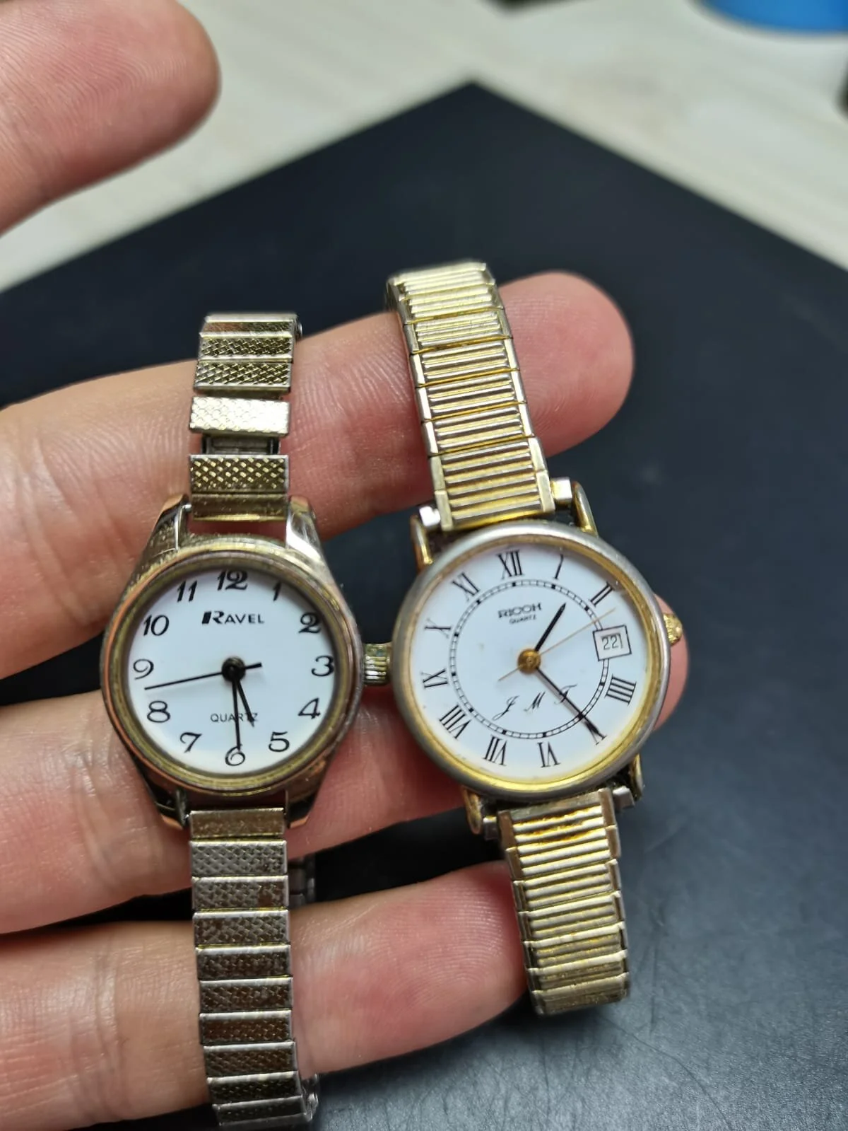 Gold watches for repair. Ravel and Ricoh. Expnadable bracelet..jpeg