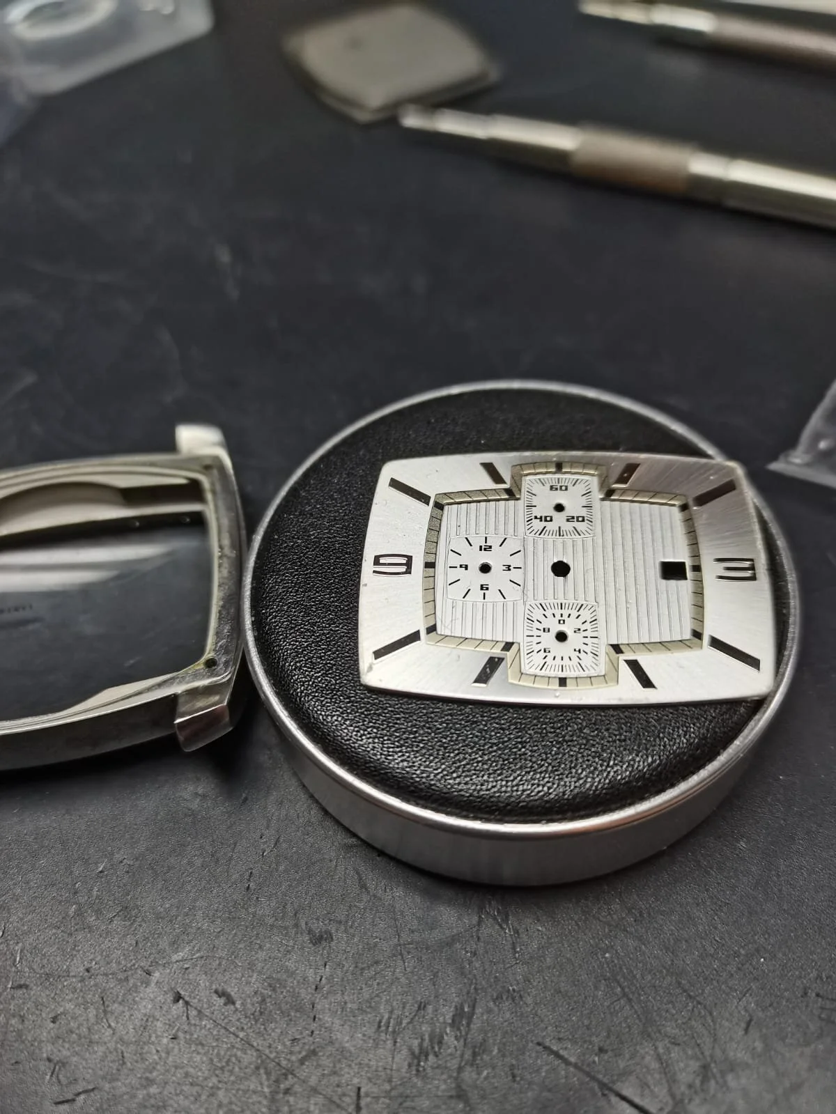FCUK watch N9 SR 927 W SW.jpeg