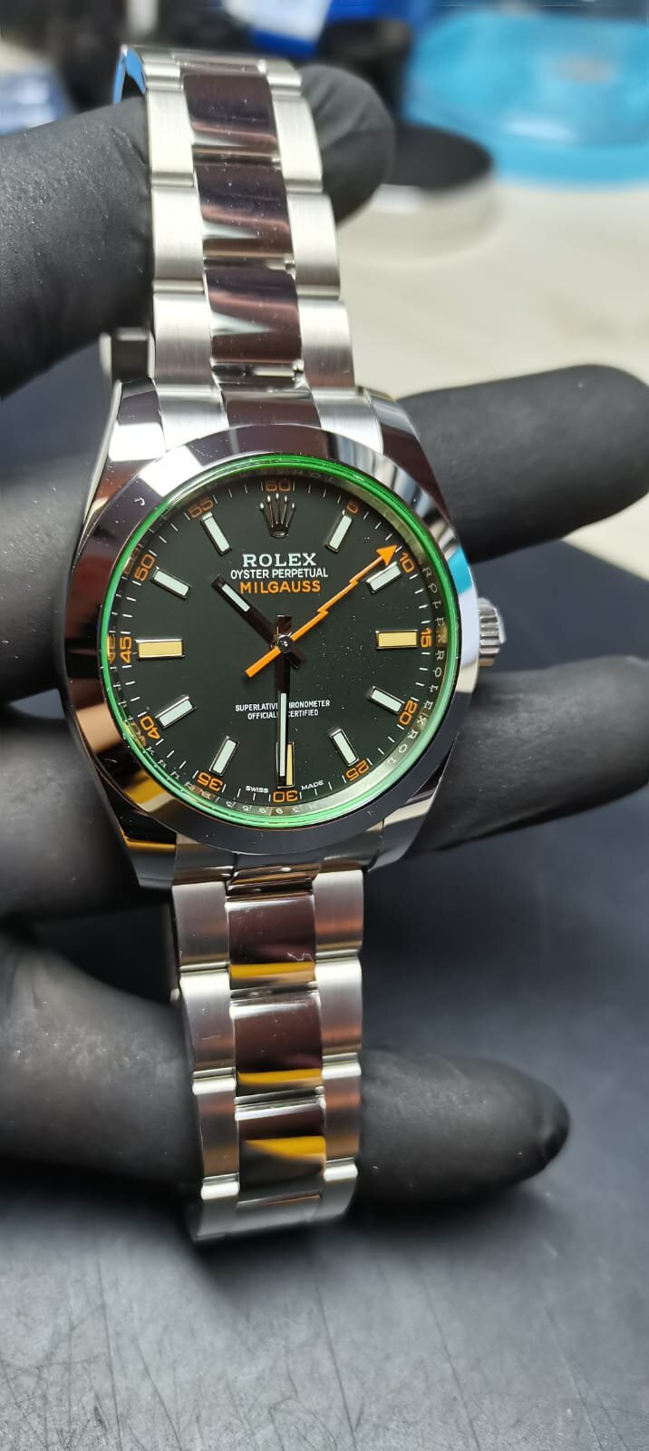 Rolex Milgauss watch 116400 2380 V9H39953 1329055201 Black dial green glass.jpeg
