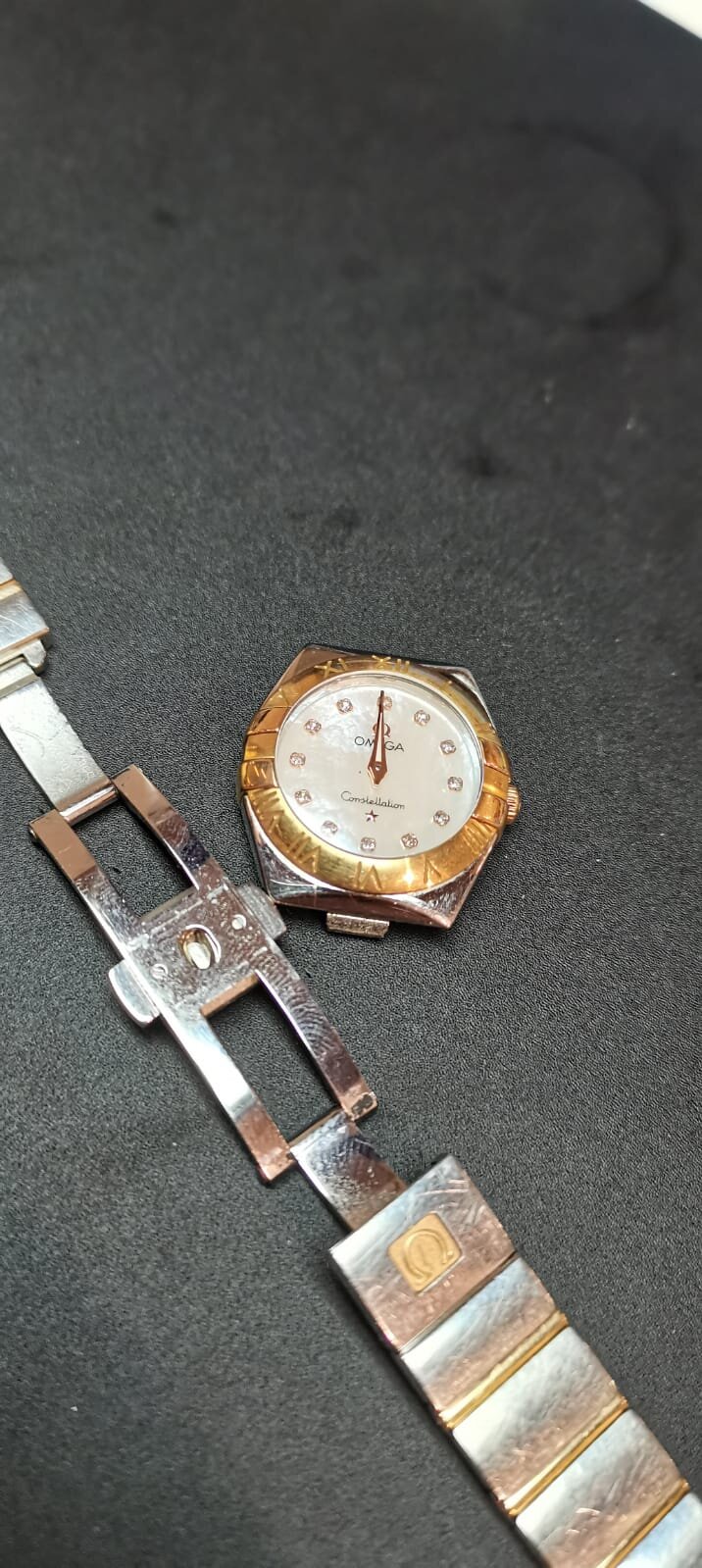 Omega constellation bracelet clean polish refurbishment 18ct gold.jpeg
