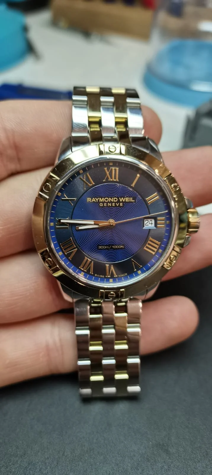 Raymond Weil Tango 300m Water resistant watch repair in for new battery
