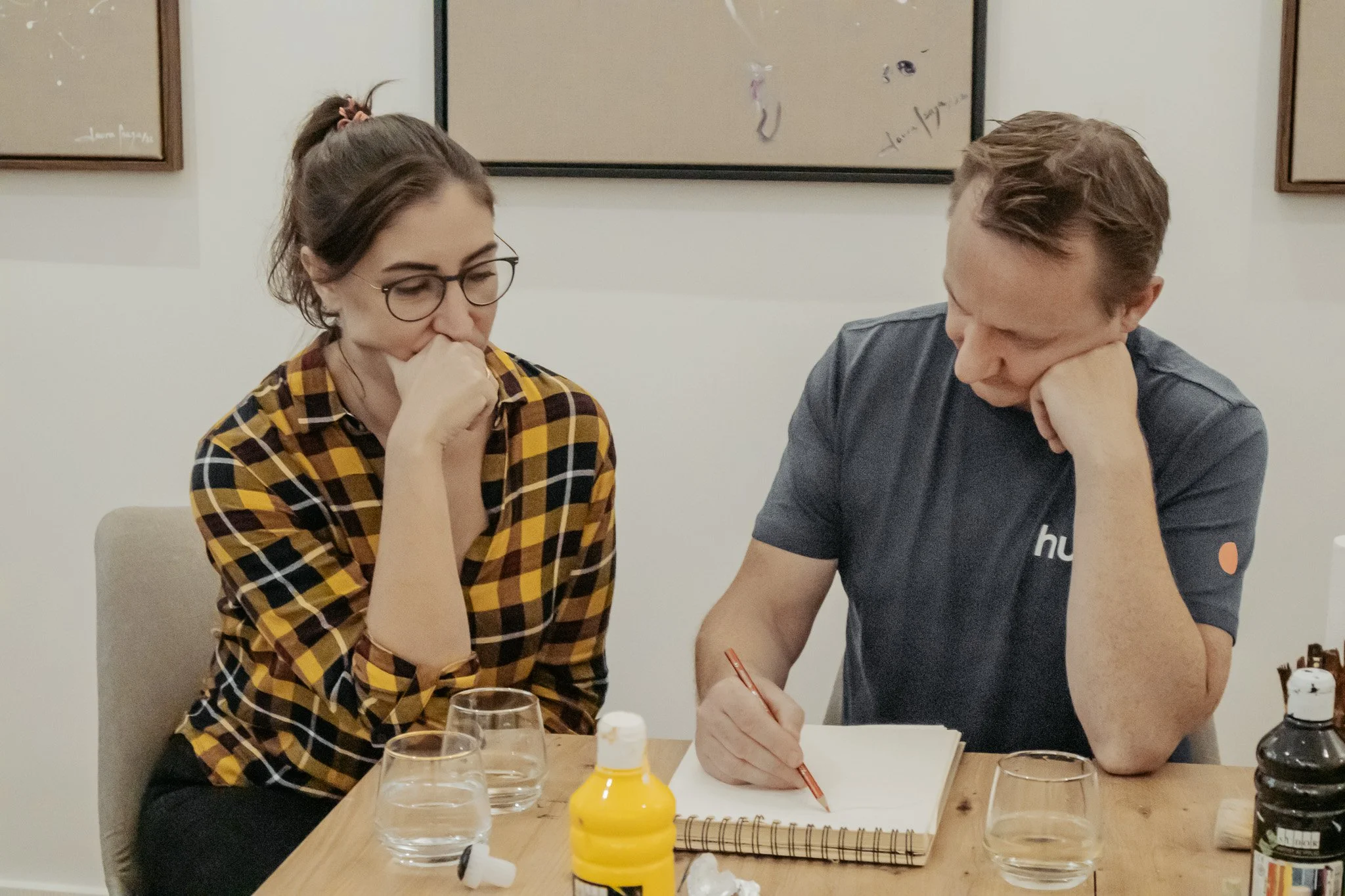 Kundenevent München kreativ: Warum gemeinsames Malen Gespräche leichter macht