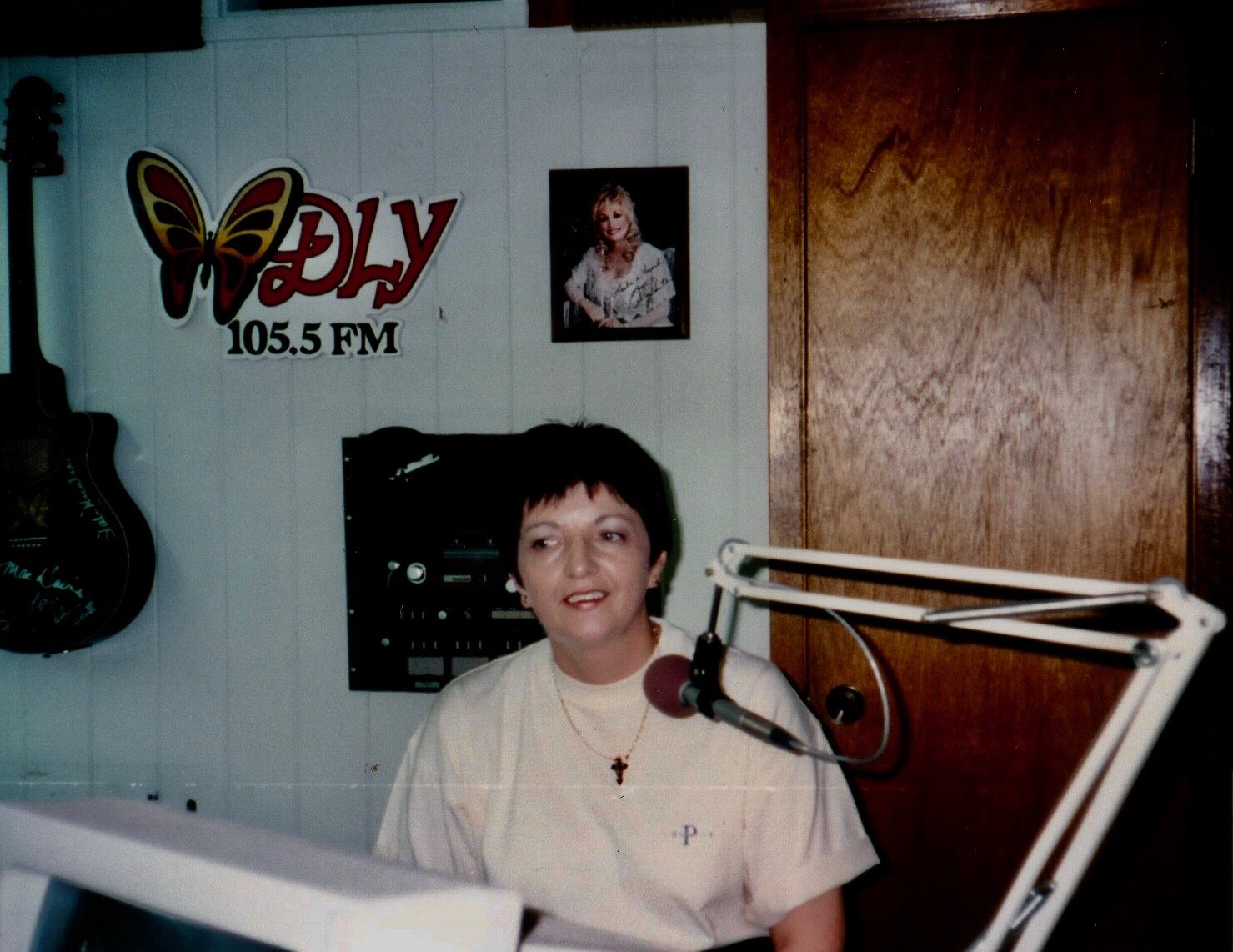  Dolly’s radio station “Dollywood” 1998 special  memories   . 