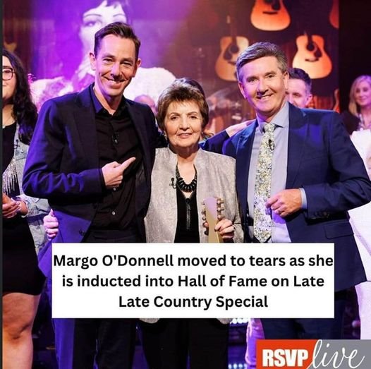  So proud to receive the Hall of Fame Award on the Late Late Show.. 