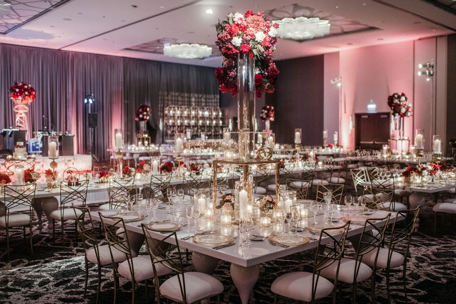 Storybook Weddings and Events is one of Chicago's Leading Wedding Planning Companies creating one of a kind experiences in Chicago and Worldwide. 
