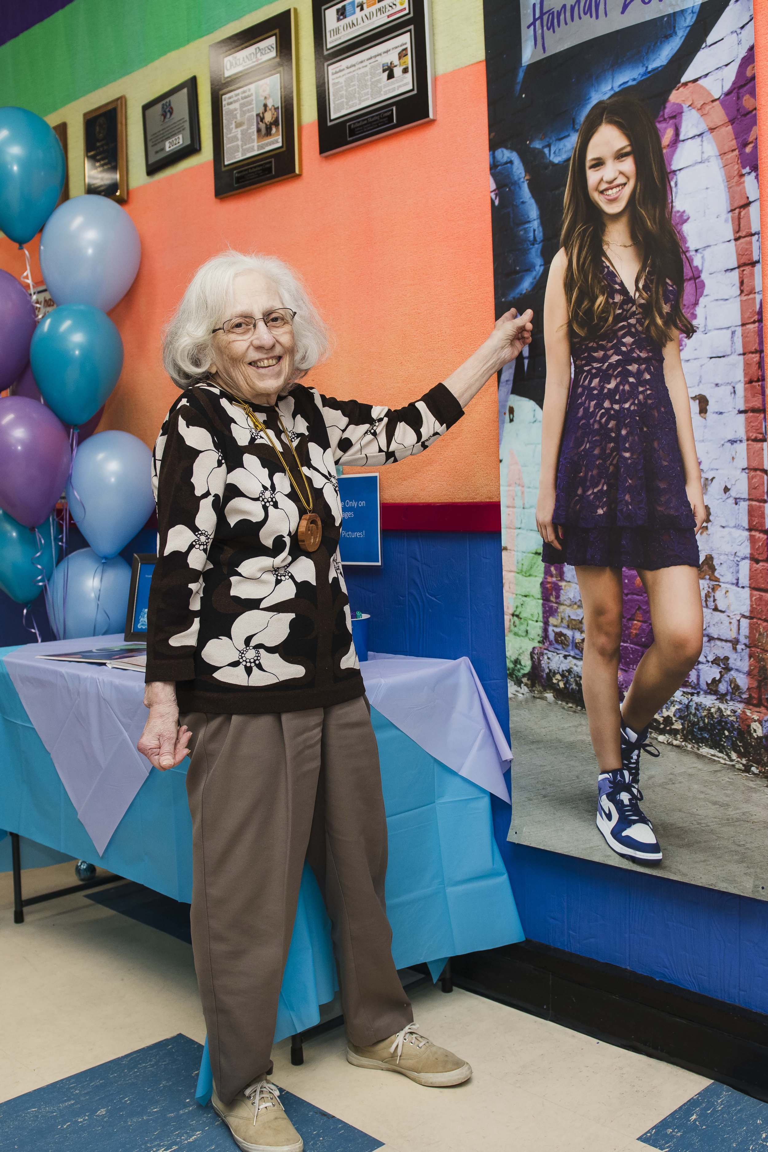 H.R.Celebrate_390.jpg