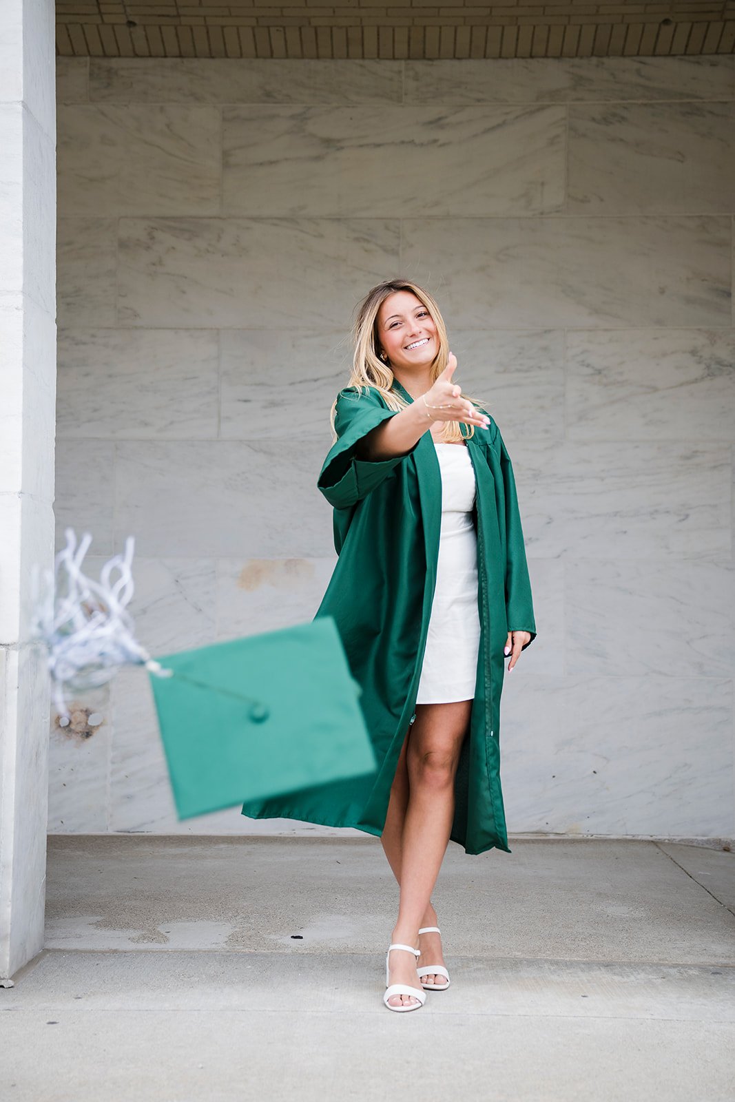 DIA.grads.26_103.jpg