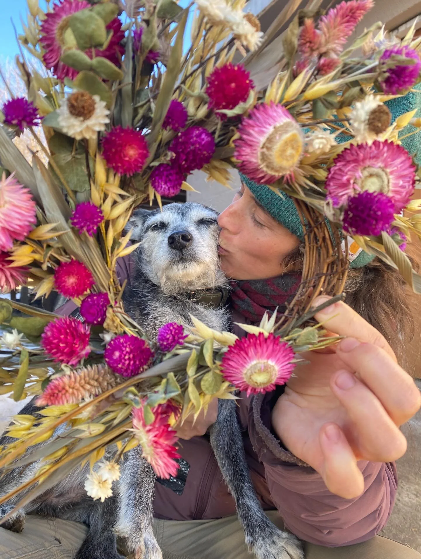 Hey love birds! ❤️🌟 Just a reminder that we&rsquo;ll be at the @floydfarmersmarket on Saturday with cutie Valentine&rsquo;s Day goodies!  Market starts at 10am and we gotta scoot by noon- so make sure to come early and get your beloved some magic!  