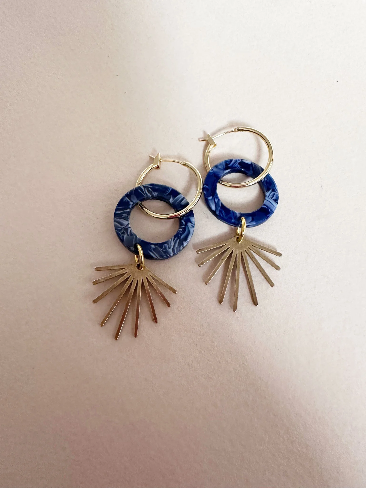 sun ray hoops on hoops