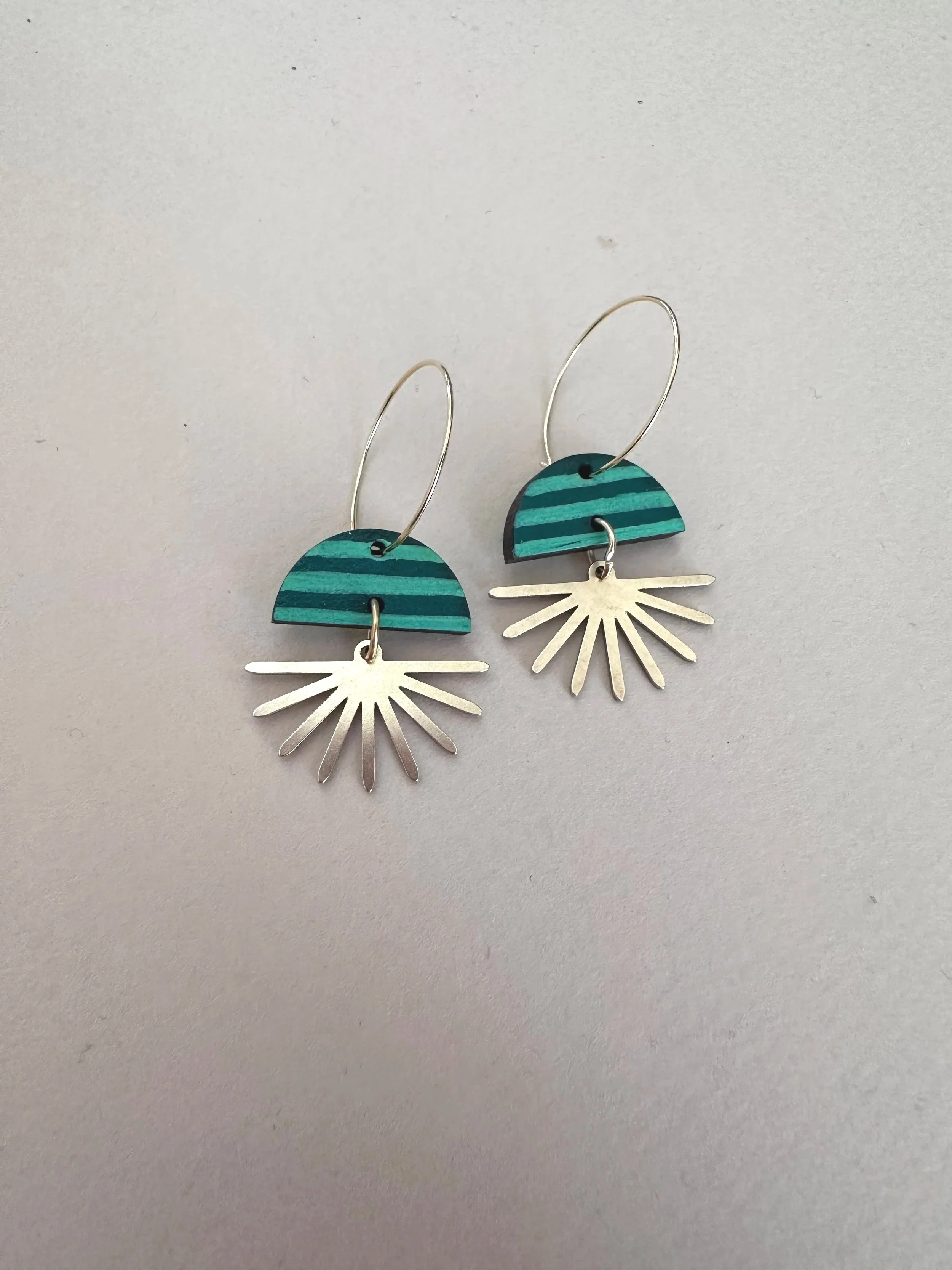 Oriana Sunburst Hoop Earrings