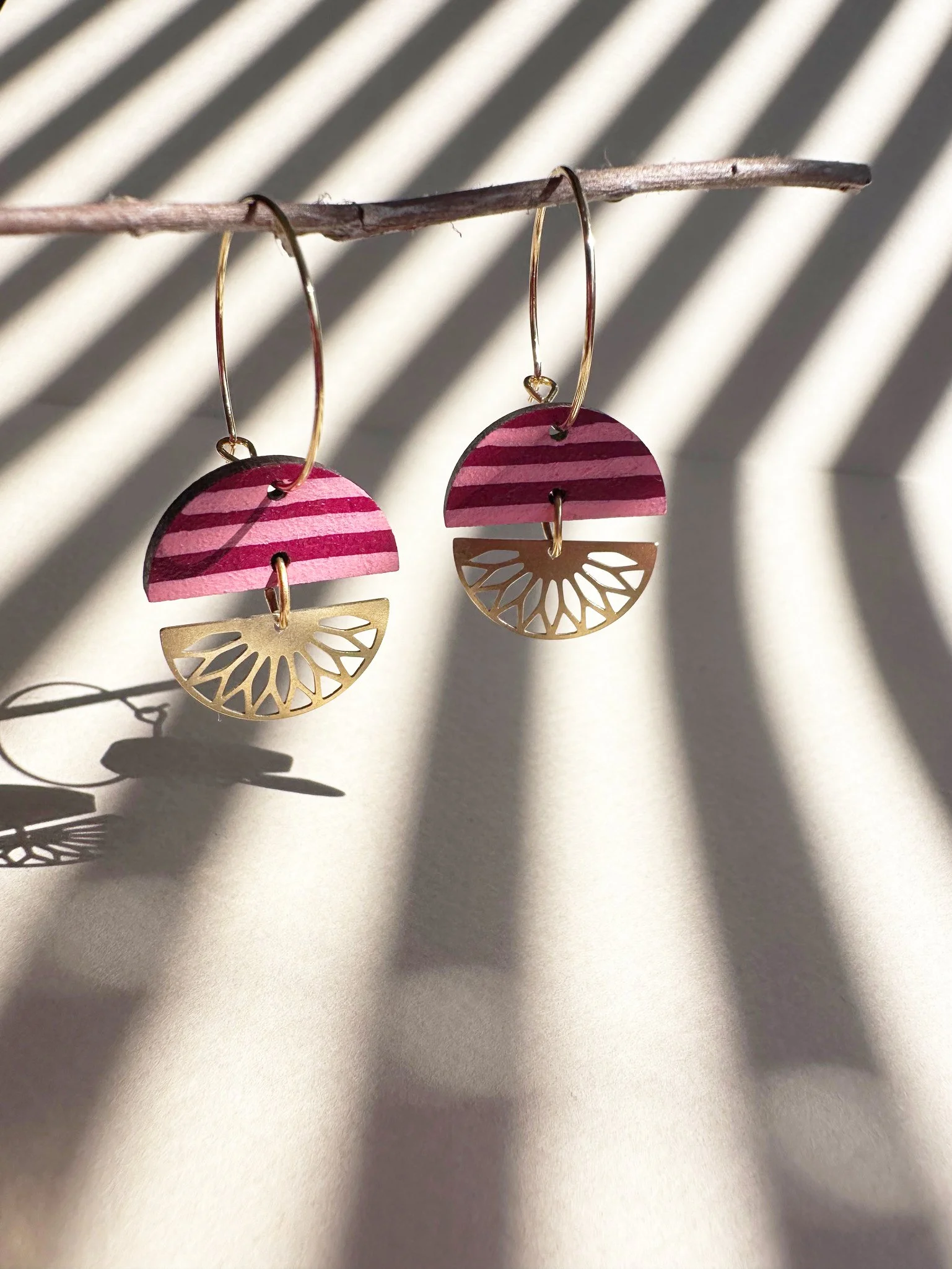 Marguerite hoops in candy stripe