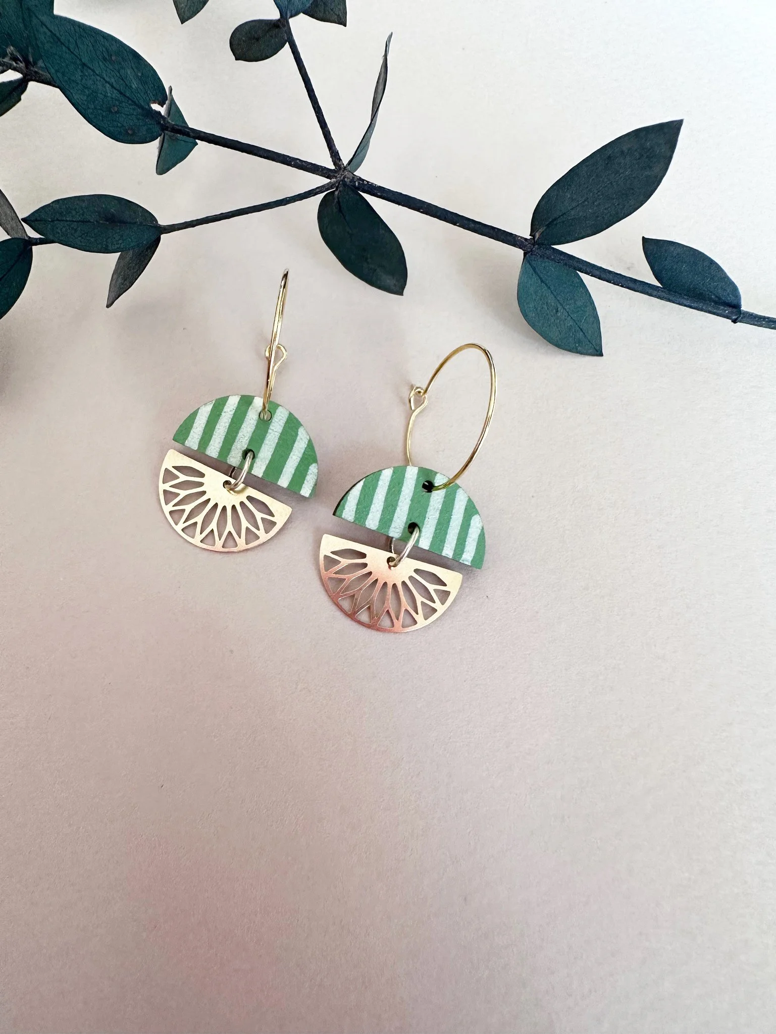 green stripe hoops 01.jpg