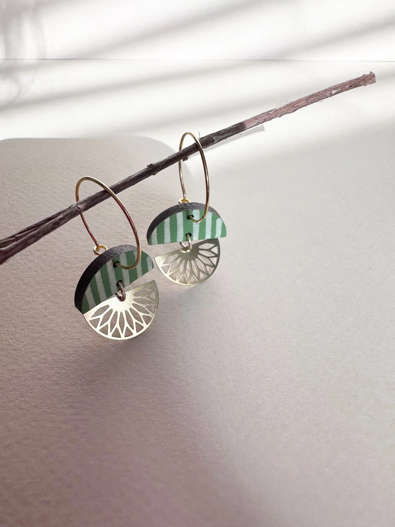 green stripe hoop 04.jpg