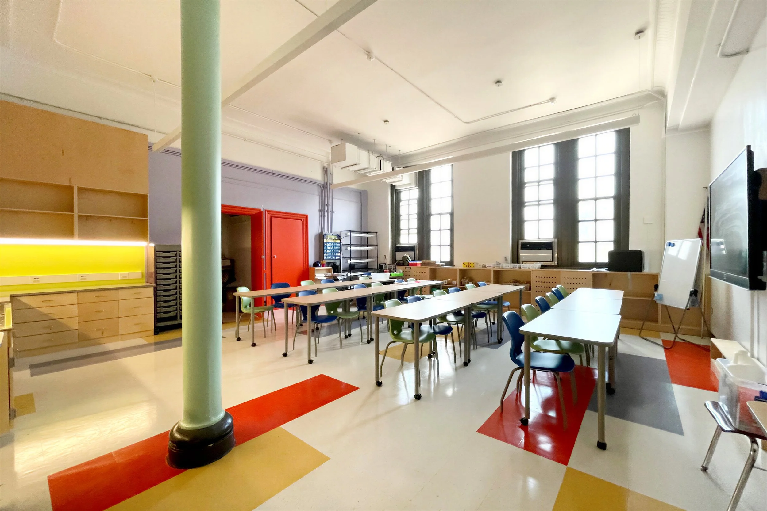 PS124-Art-Classroom-2A-4800x3200.jpg