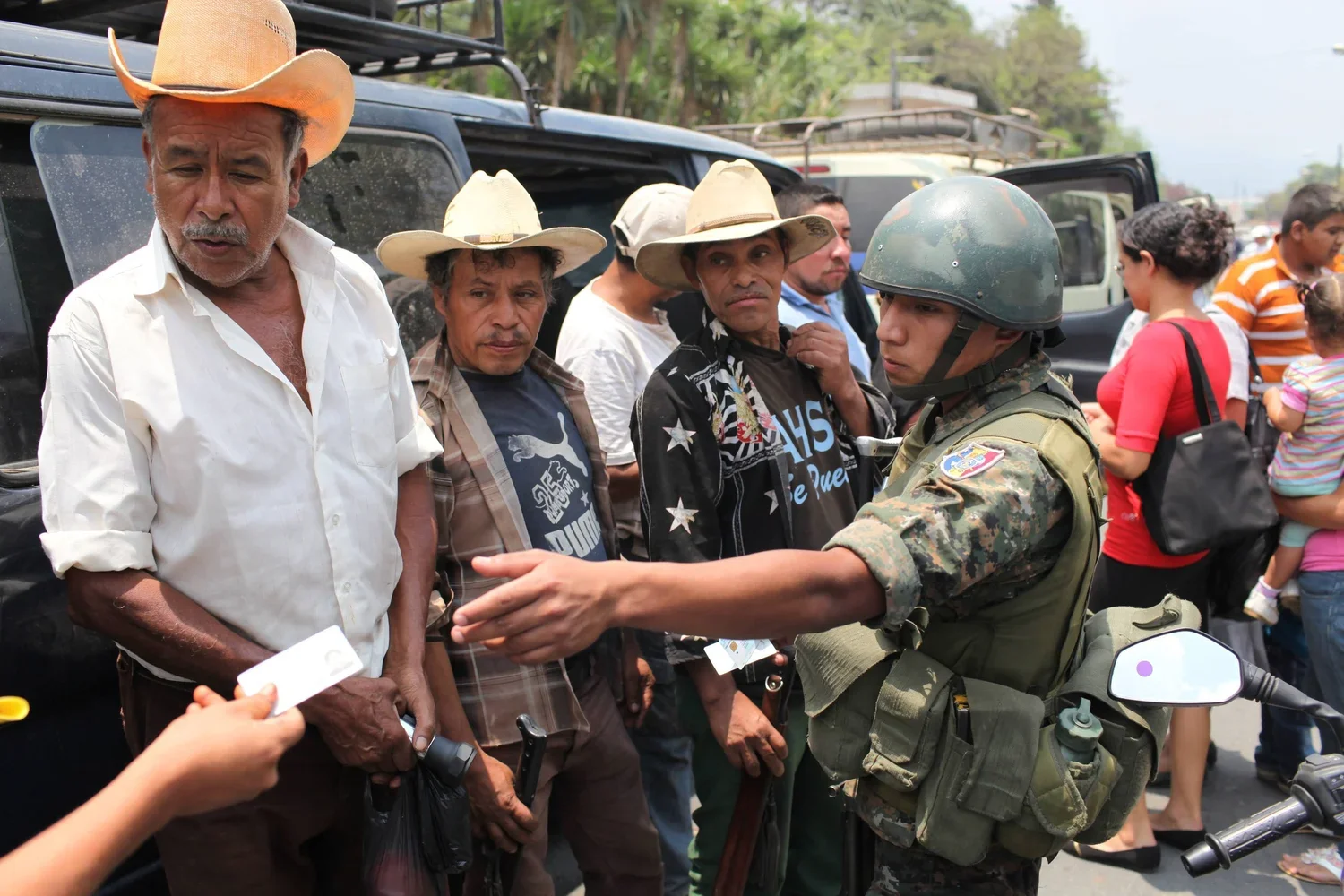 Figure 11. San Rafael State of Siege. Checkpoint between San Rafael Las Flores and Mataquescuintla during the first day of the Guatemalan government’s declared State of Siege in four municipalities in support of the mining operation of Vancouver-base