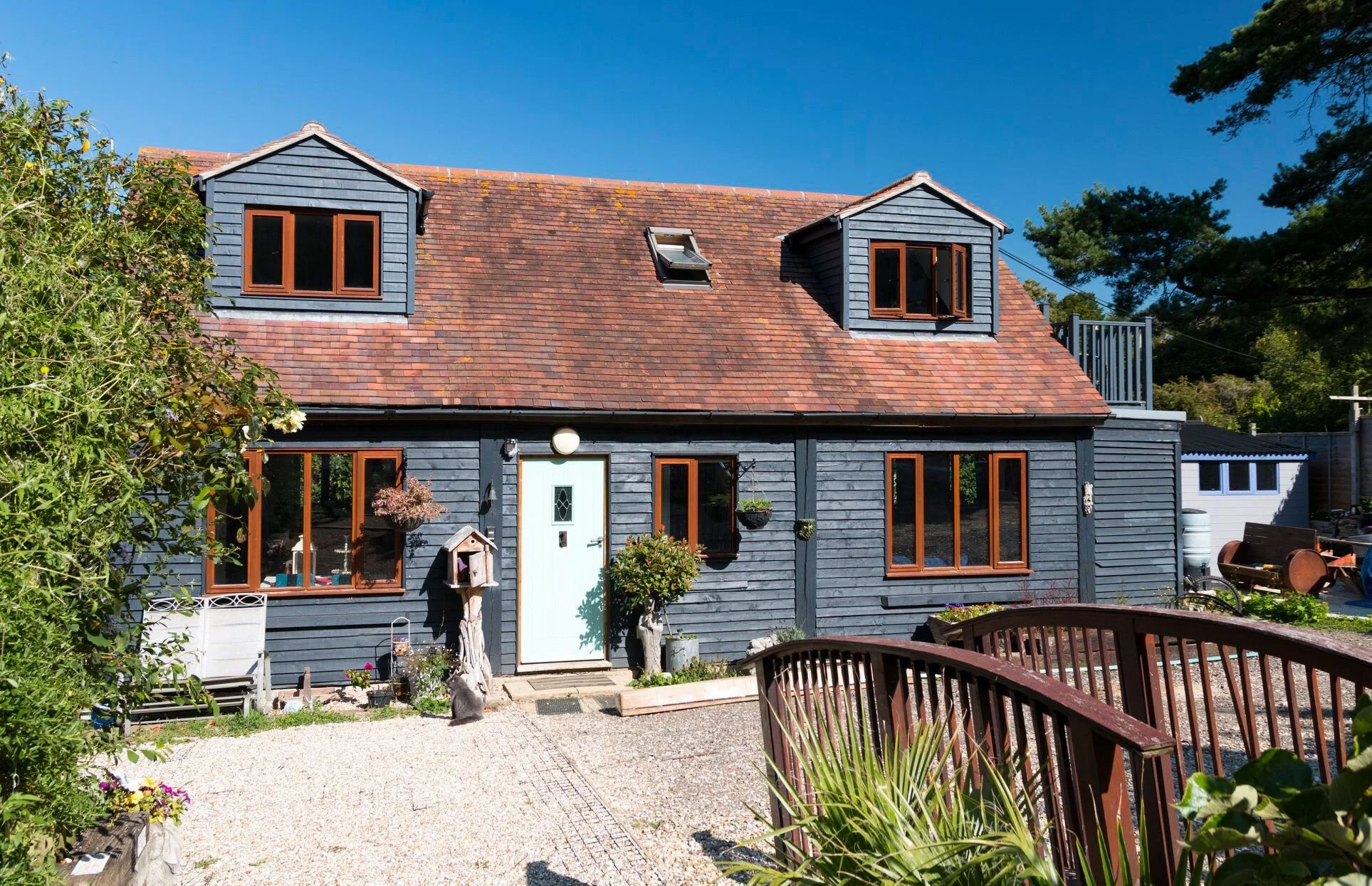Spiritual Spa located in the Dorset countryside near Bridport where Nicky Williams is based