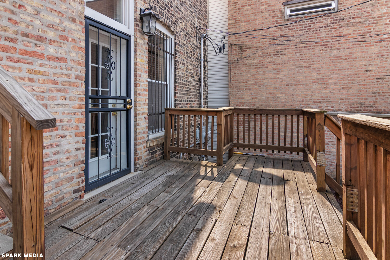 29-4424SUniversityAve.jpg