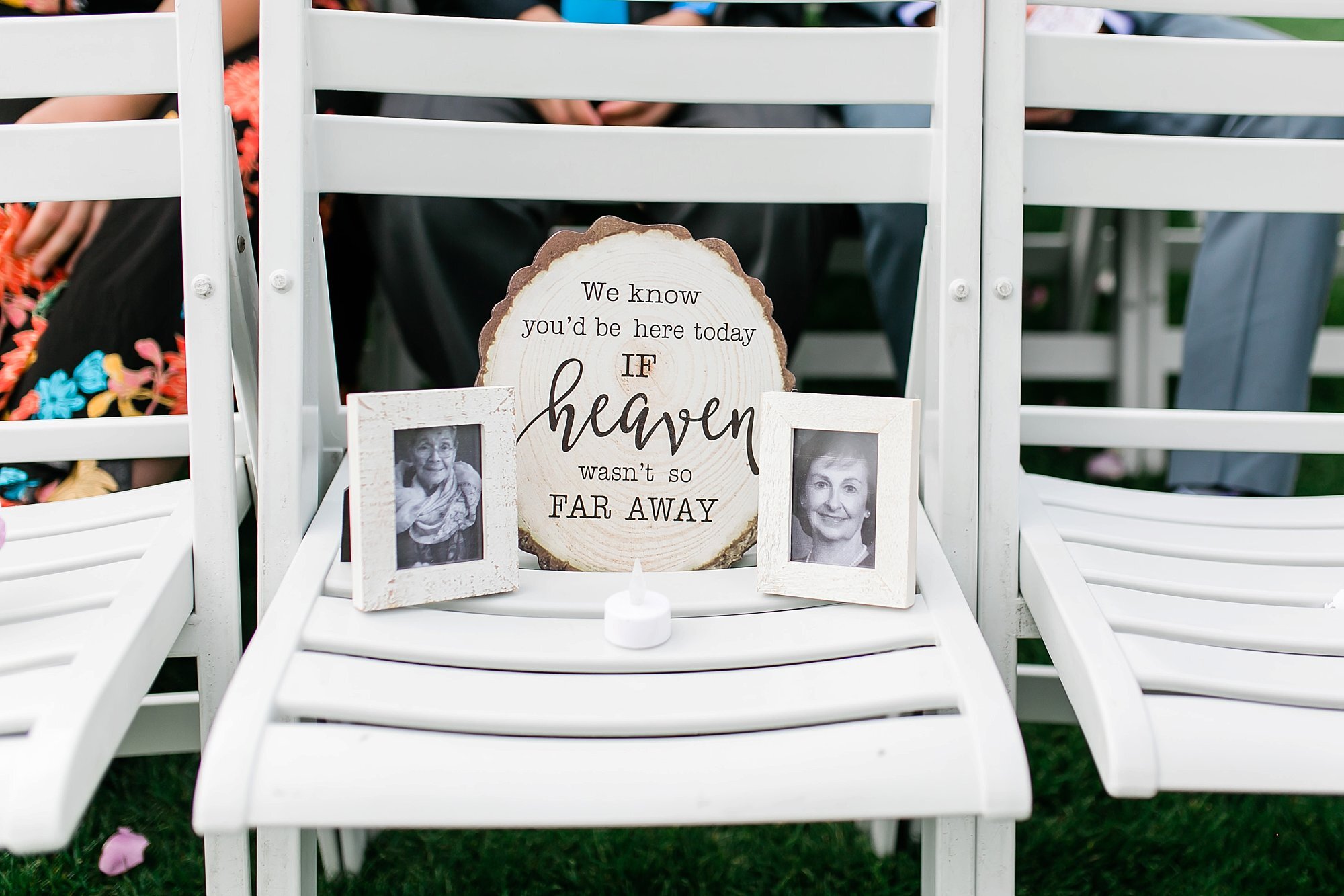  gifts on the ceremony seats 