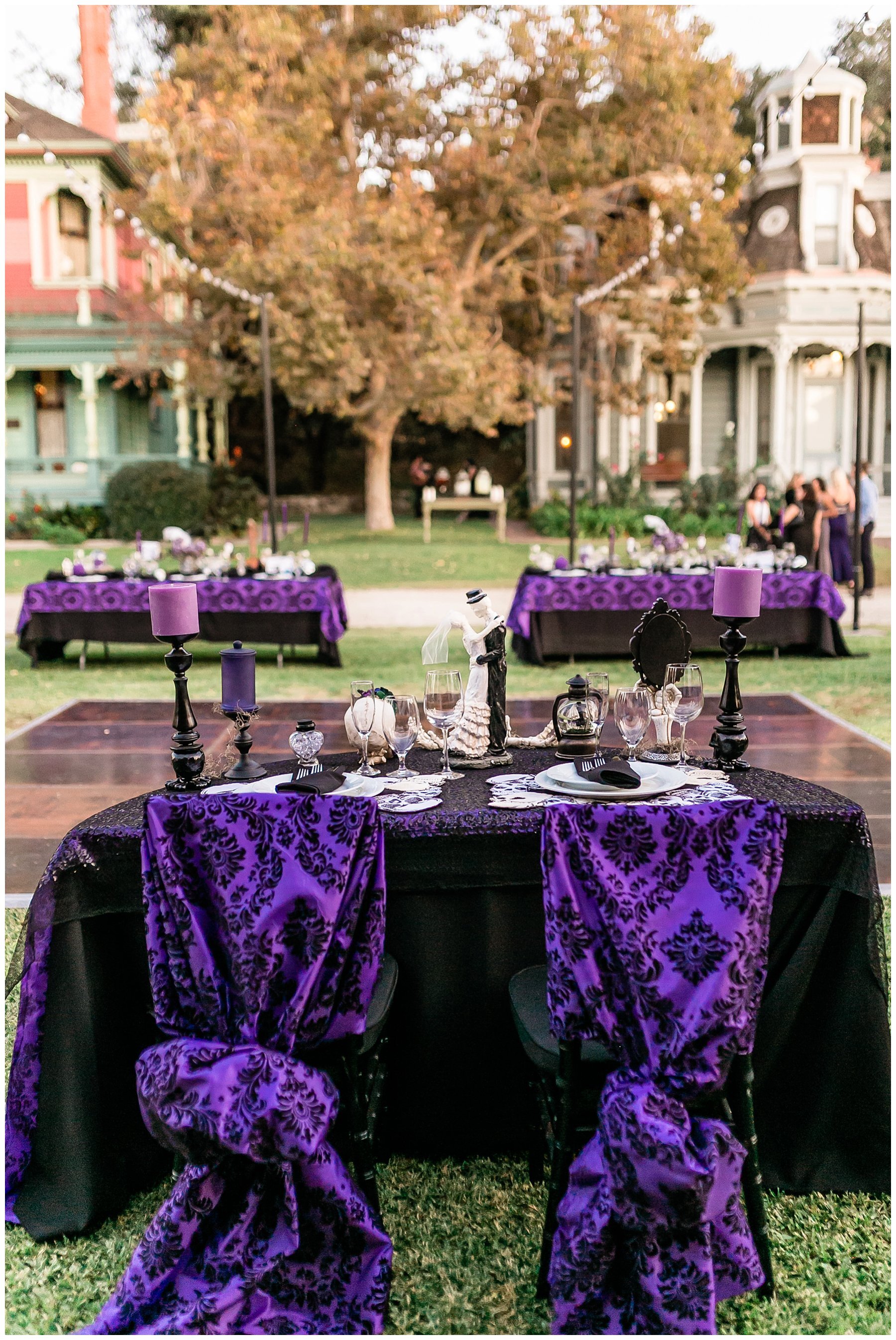  haunted mansion décor for a wedding 