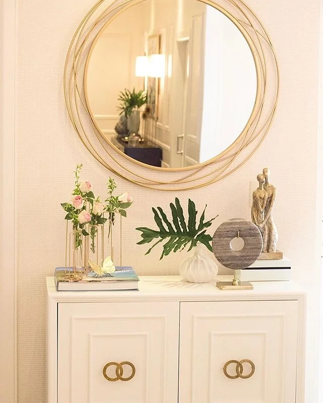 Delicado recibidor! L🌟OVE it! #recibidor #homedecor #homestyle #myhomestyle