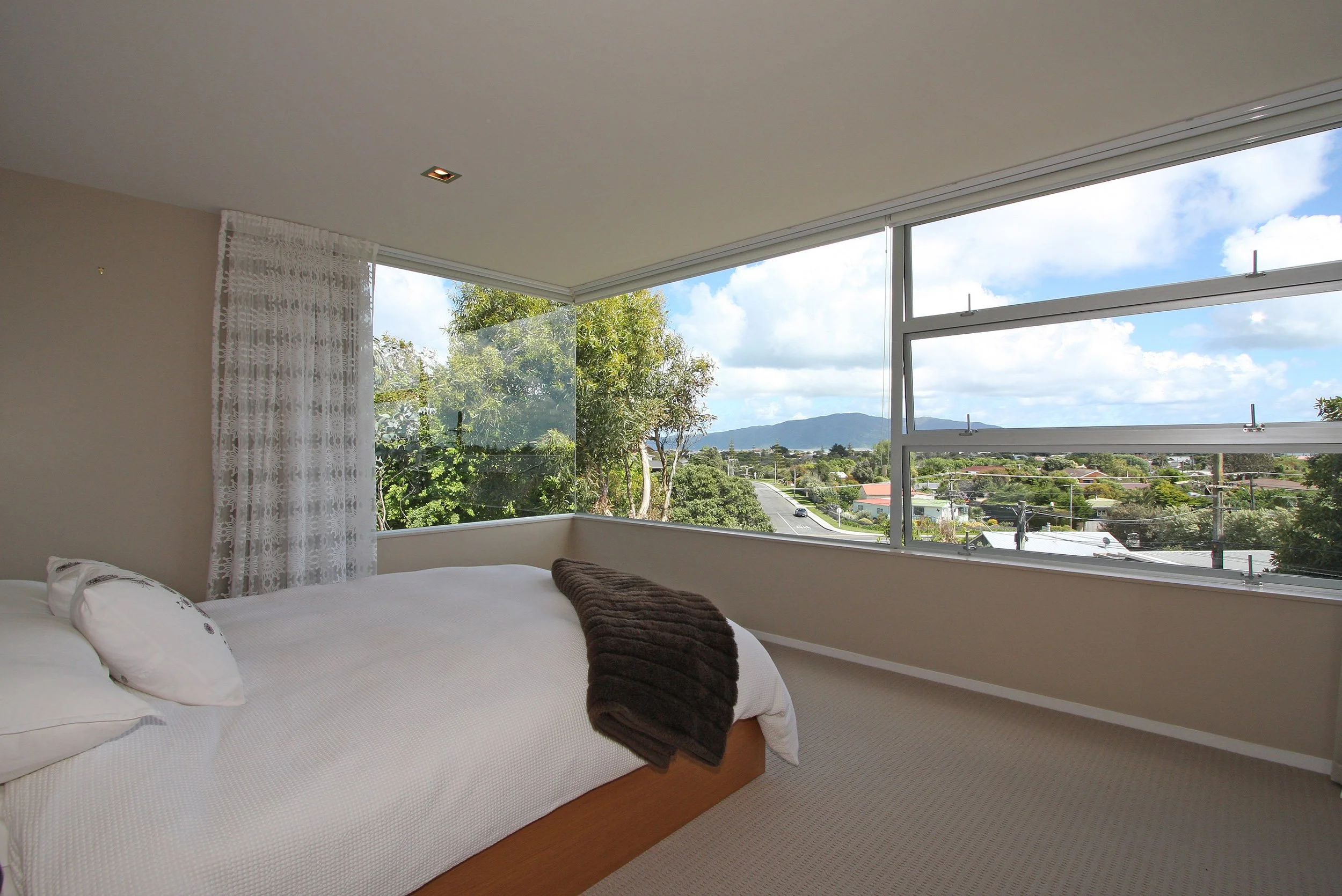 Waikanae Beach house Int 05.jpg