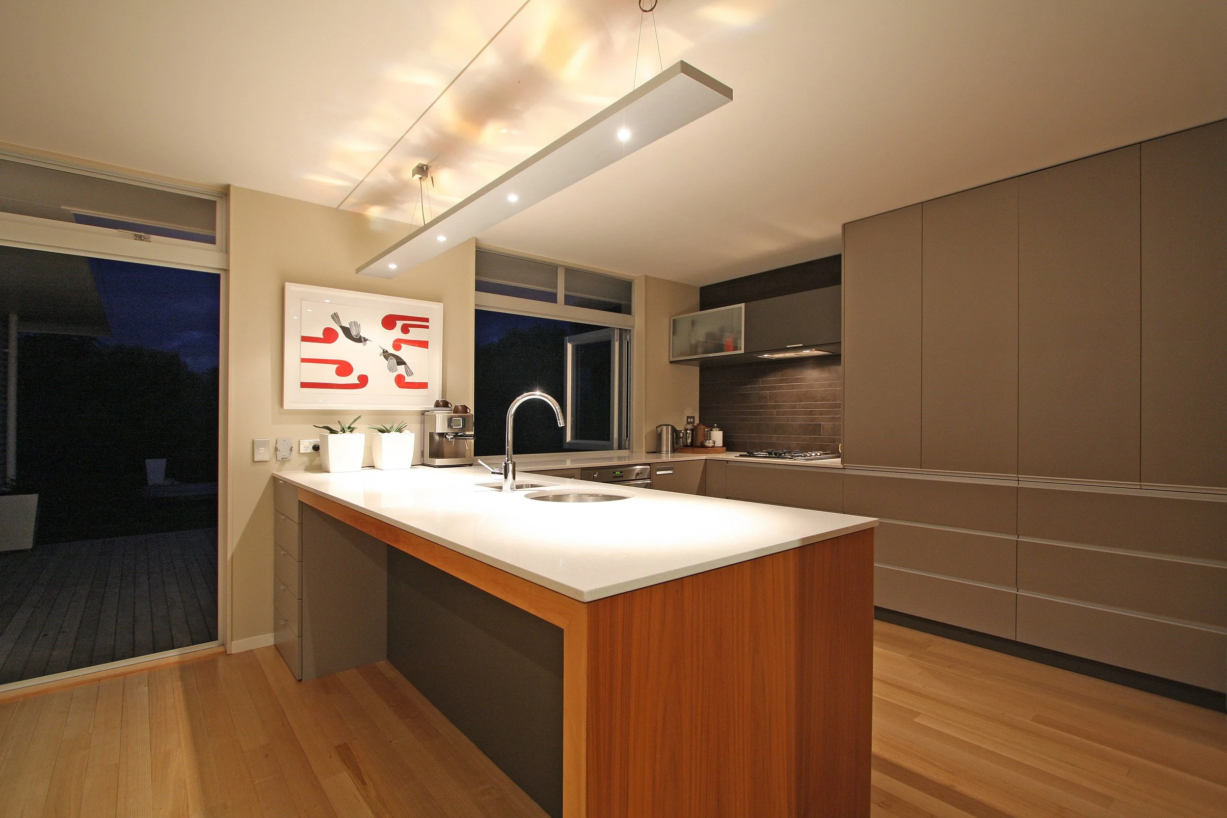 Waikanae Beach house Int 02.jpg