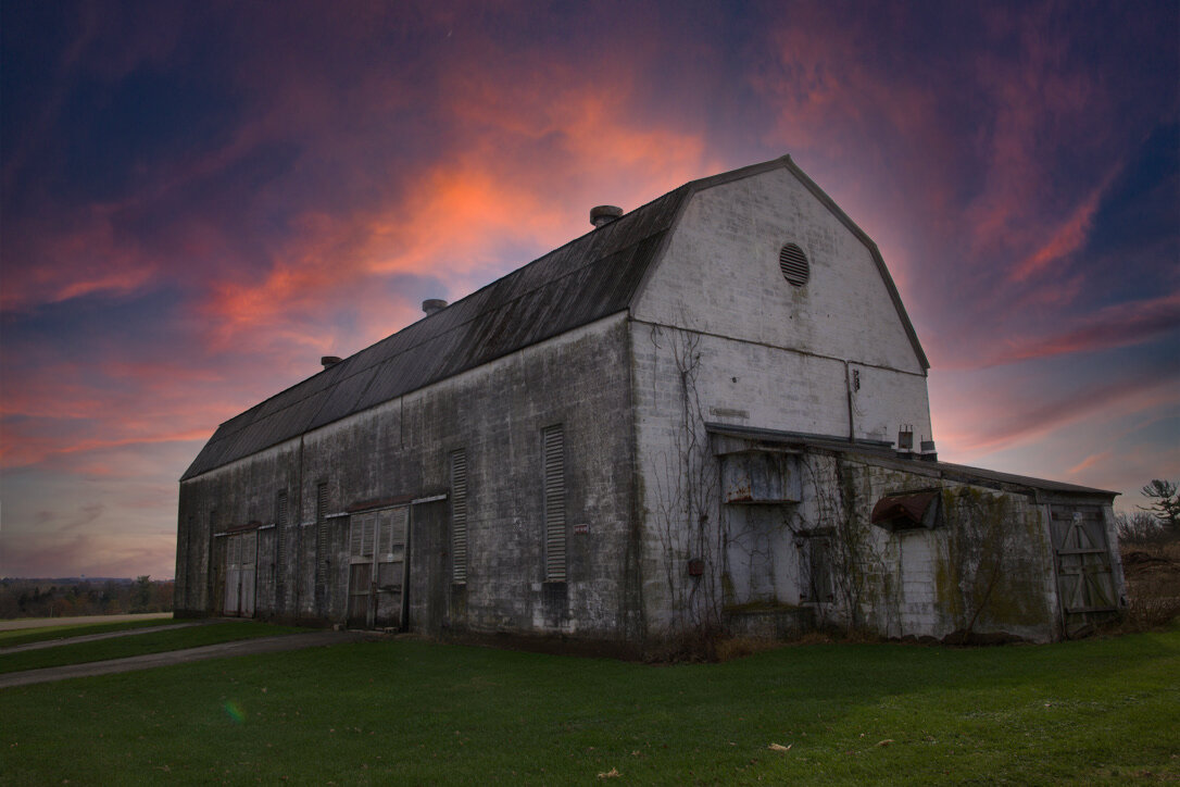 eli barn.jpg
