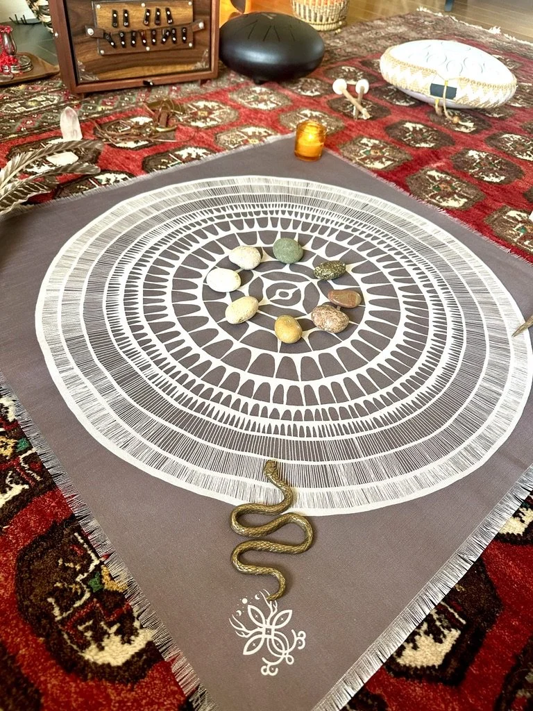 The Ancestors Altar Cloth Grande - Aubergine