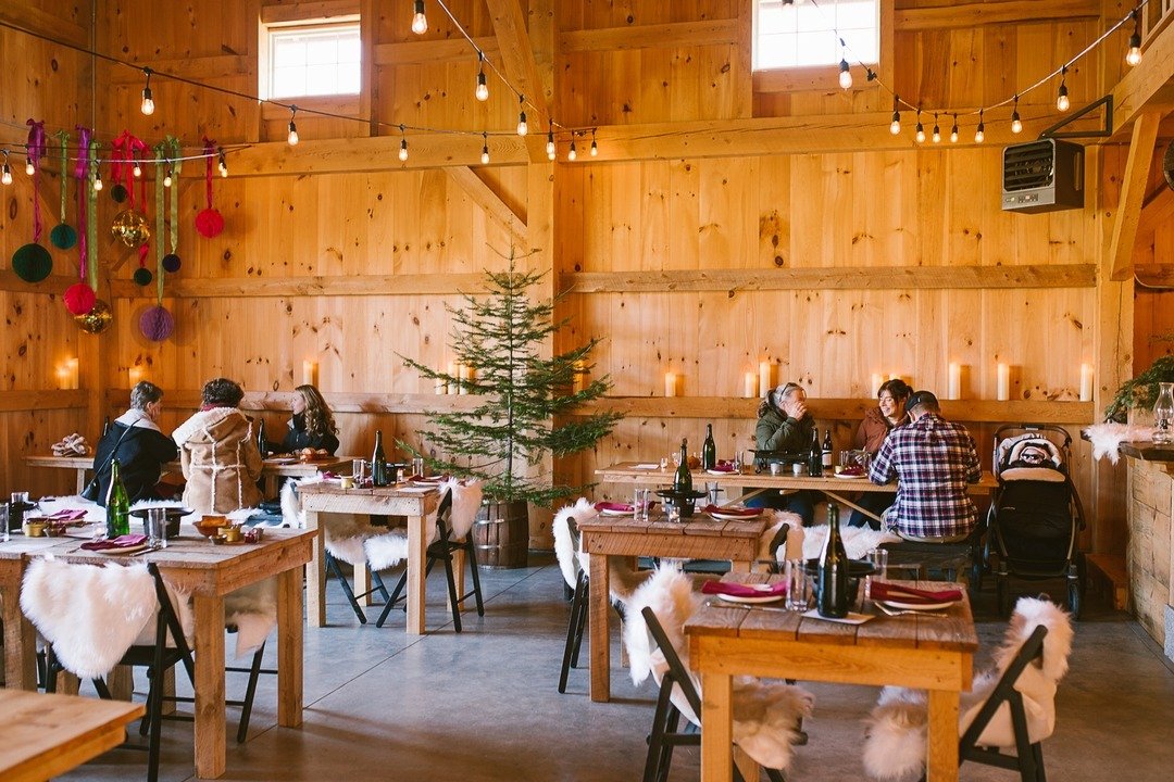 It&rsquo;s almost time! 🧀 Last call to snag your tickets for an unforgettable Raclette experience at Tops'l Farm. ✨ Warm up with festive flavors, cozy vibes, and explore our Holiday Market, where you can be among the first to shop our new Tops&rsquo